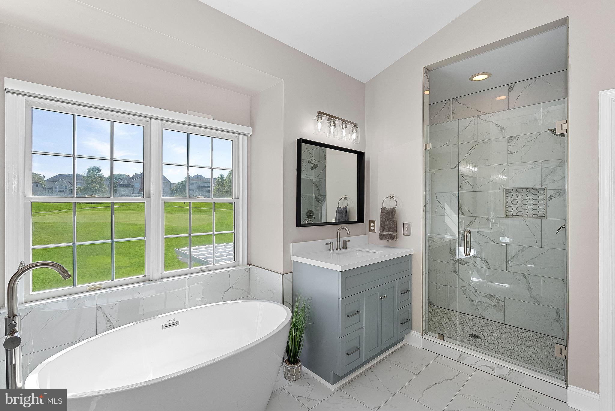 BELMONT COUNTRY CLUB - Residential