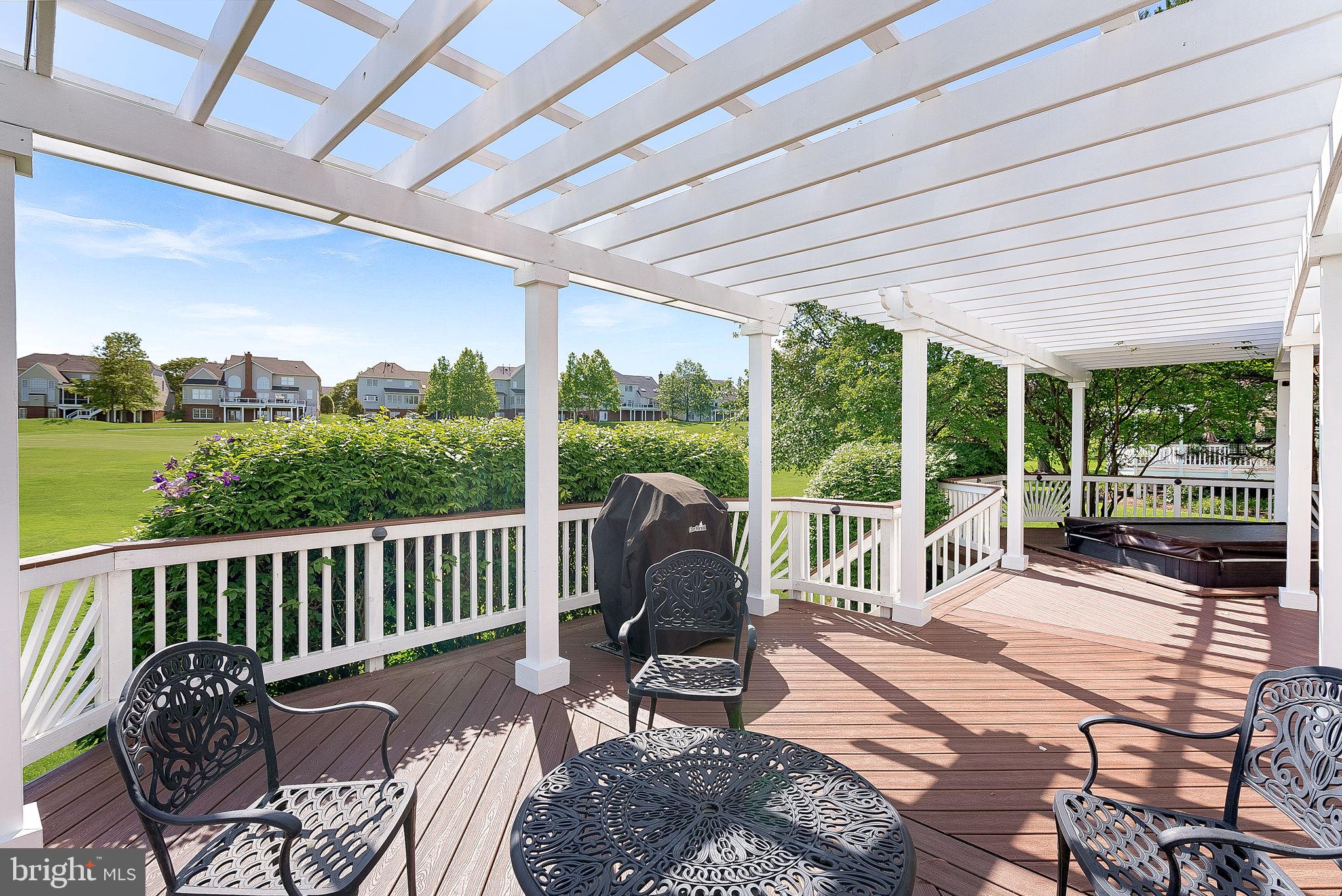 BELMONT COUNTRY CLUB - Residential