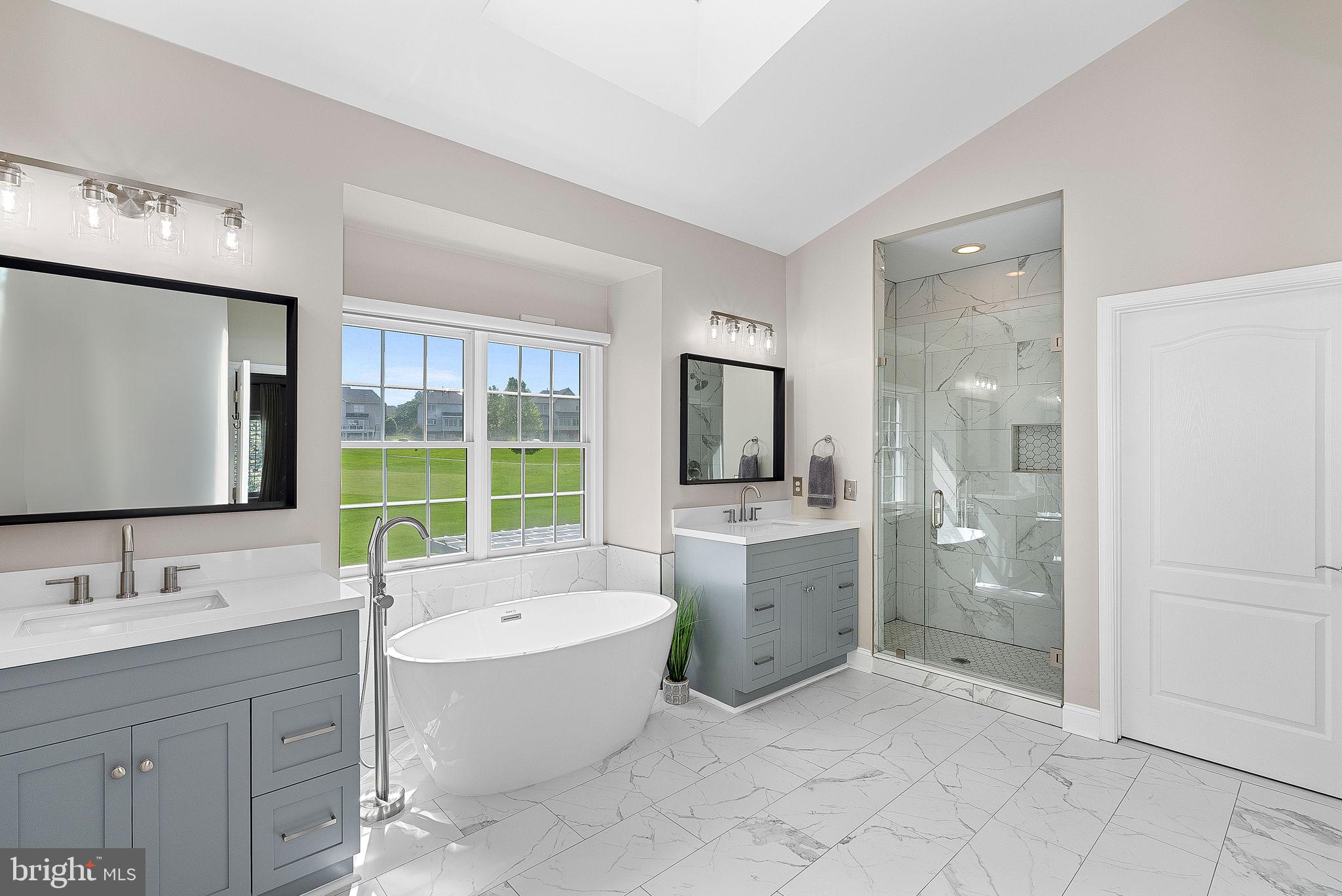 BELMONT COUNTRY CLUB - Residential