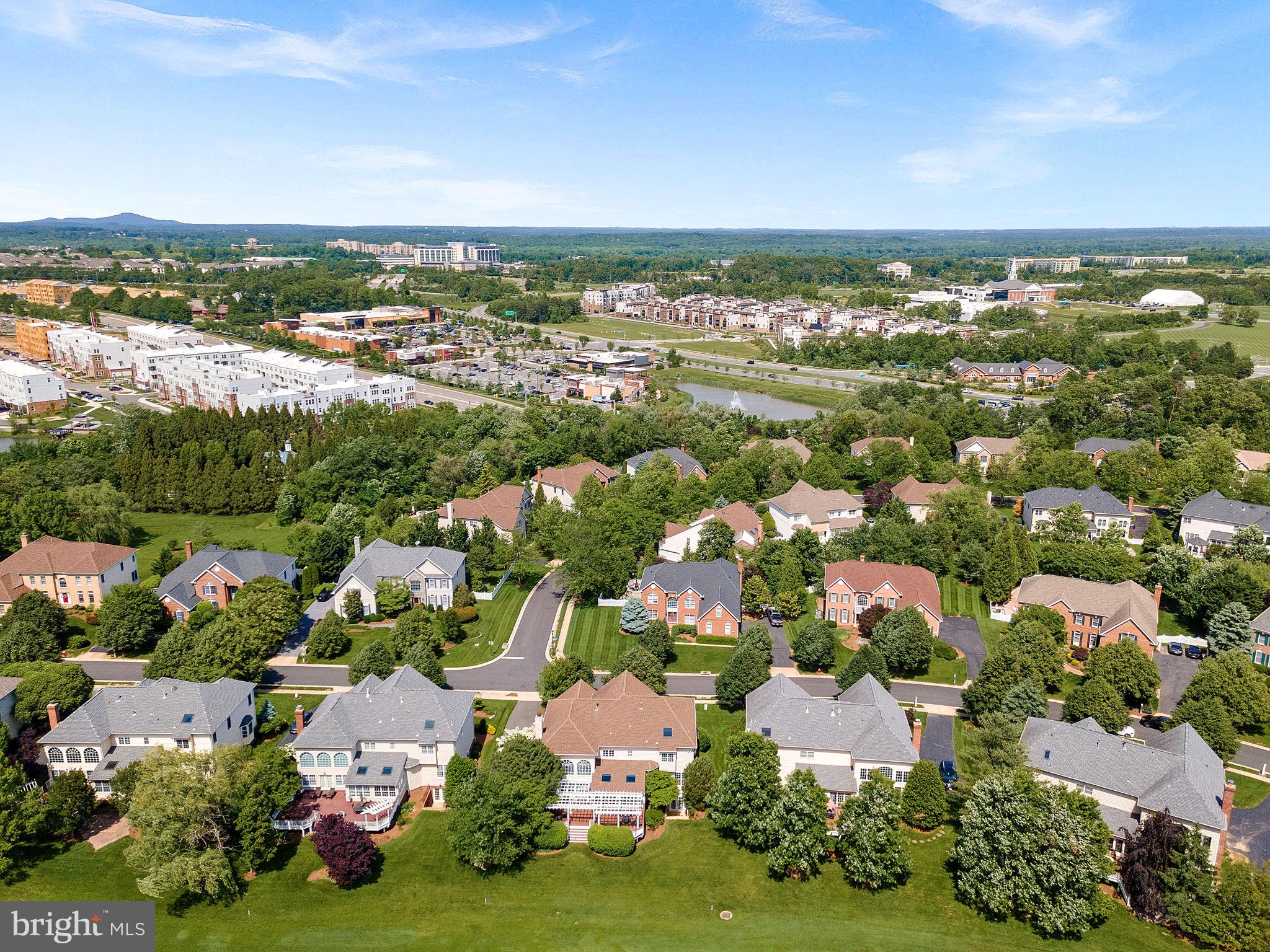 BELMONT COUNTRY CLUB - Residential