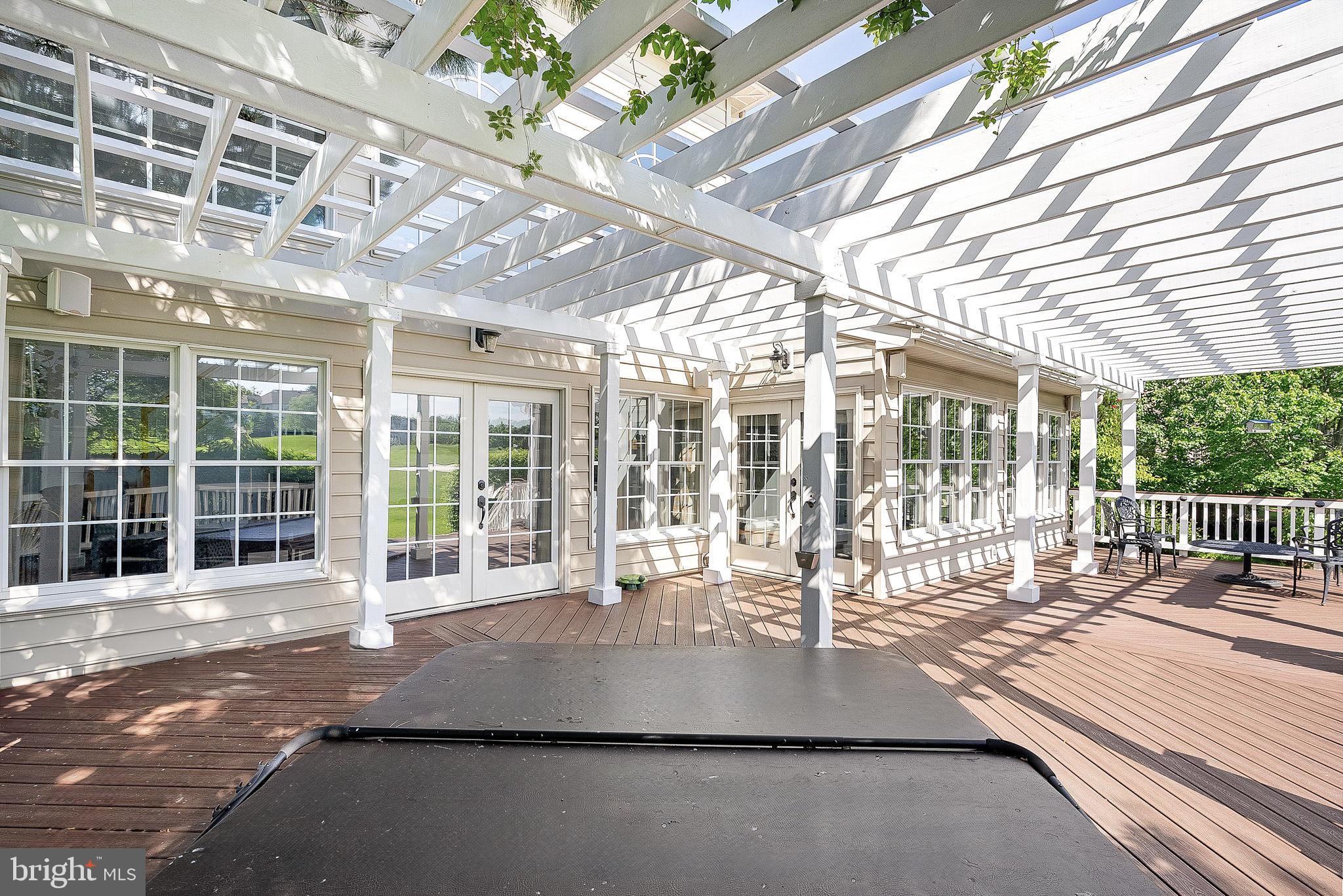 BELMONT COUNTRY CLUB - Residential