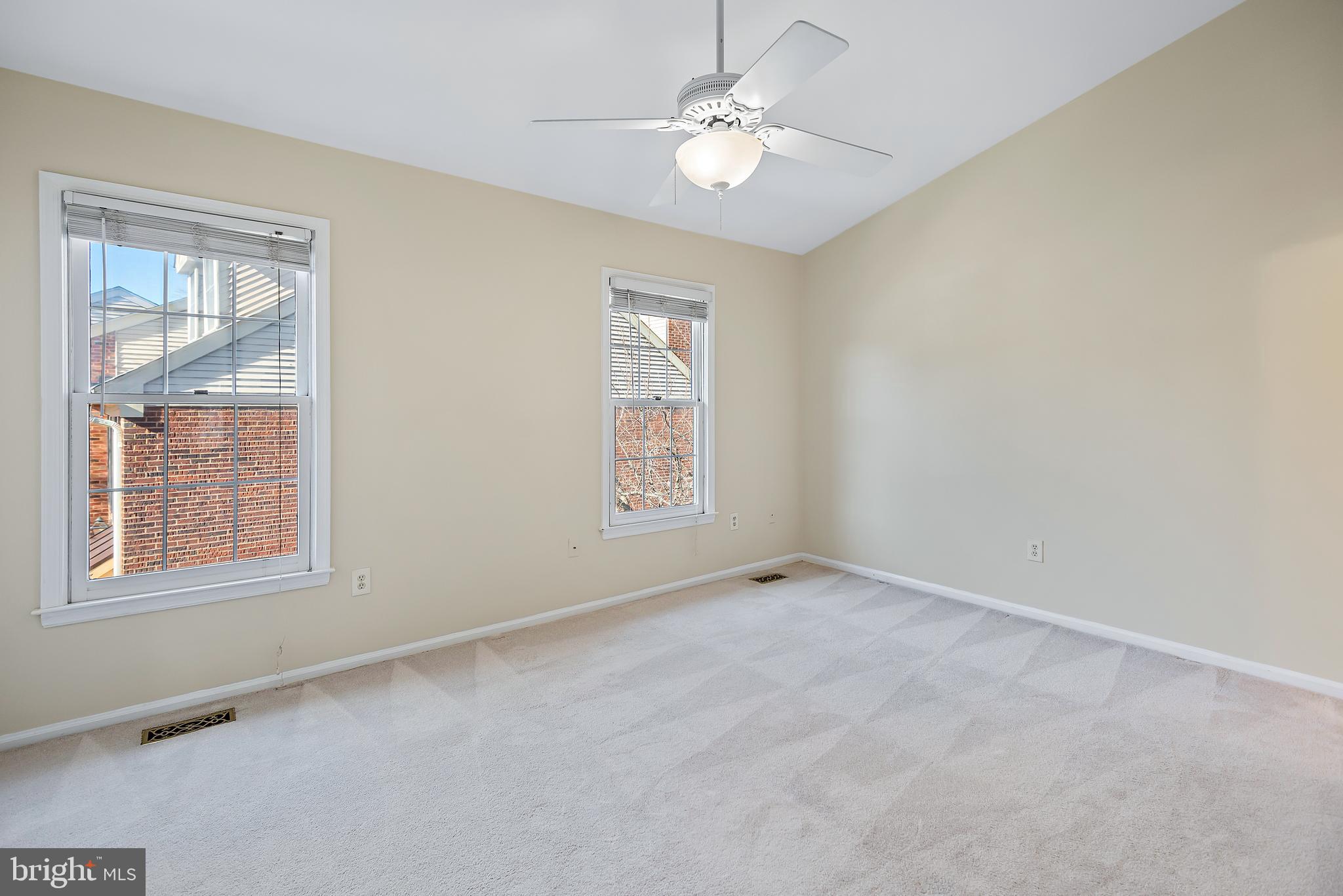 GROSVENOR PARK - Residential