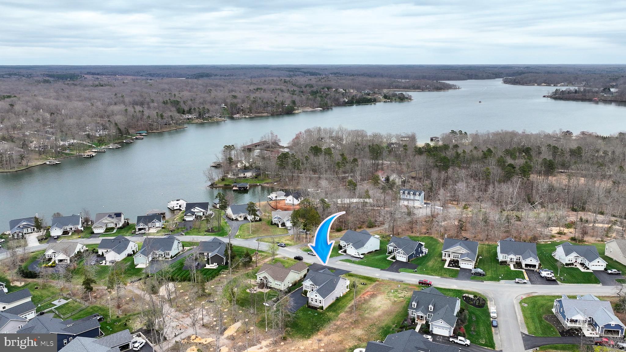 SUNSET COVE - Residential