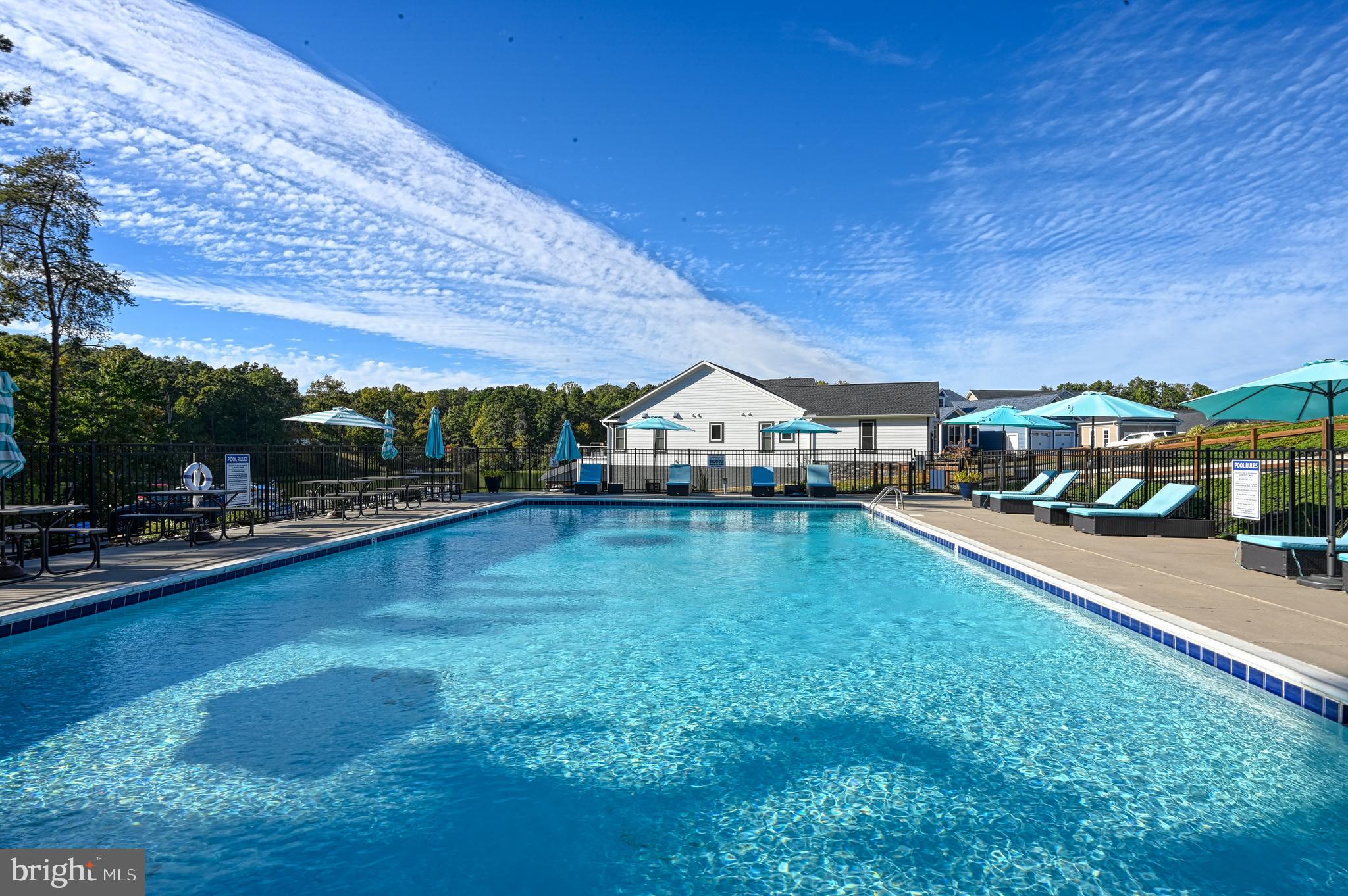 SUNSET COVE - Residential