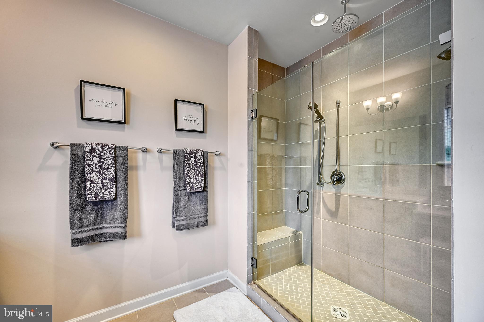 SUNSET COVE - Residential