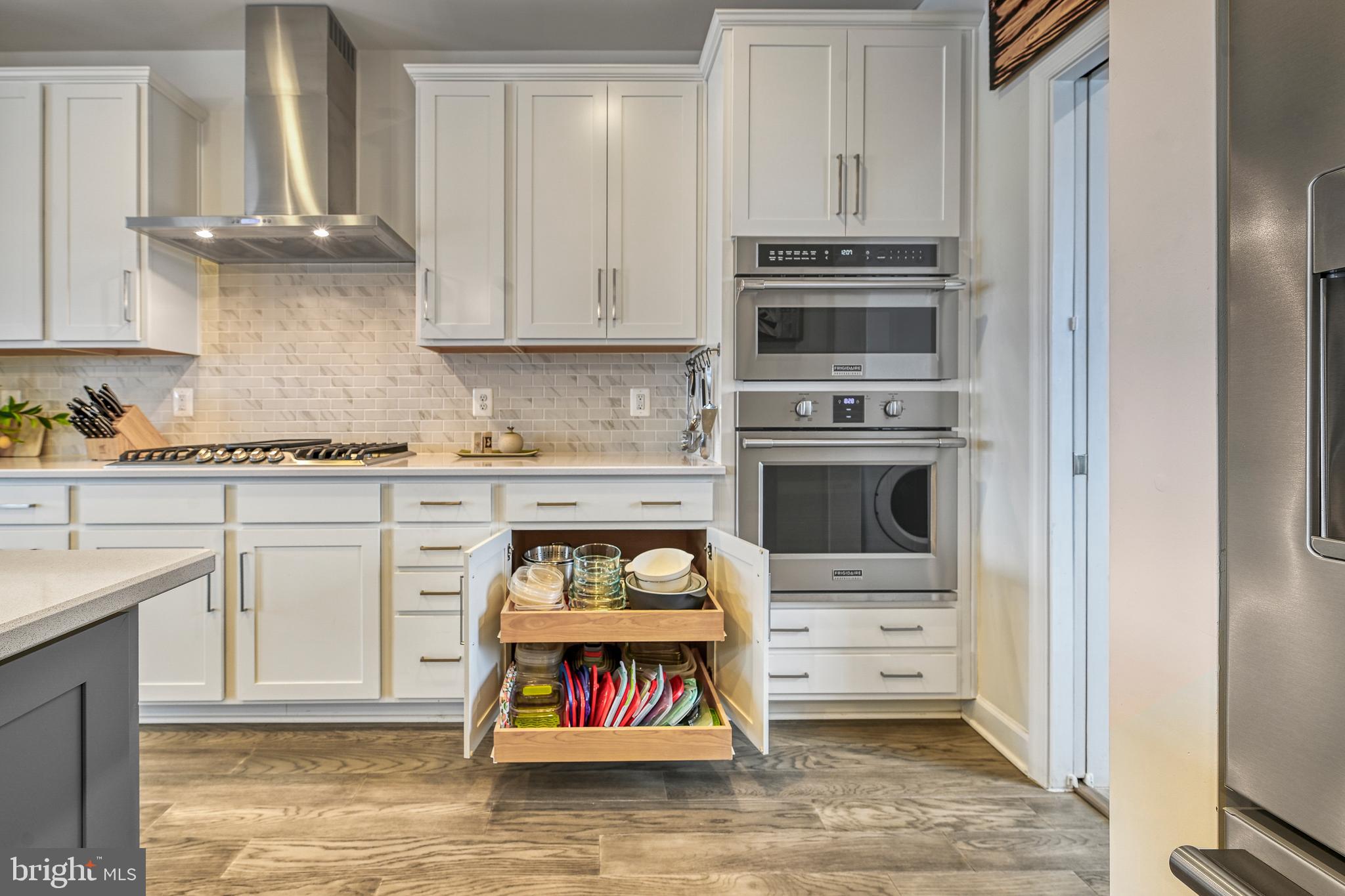 SUNSET COVE - Residential