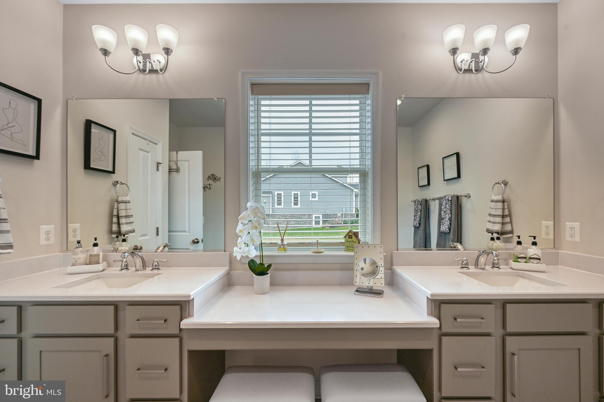 SUNSET COVE - Residential