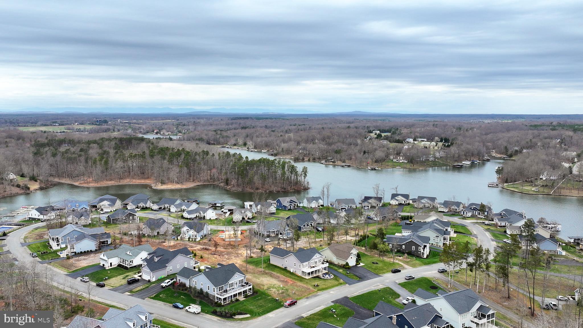 SUNSET COVE - Residential