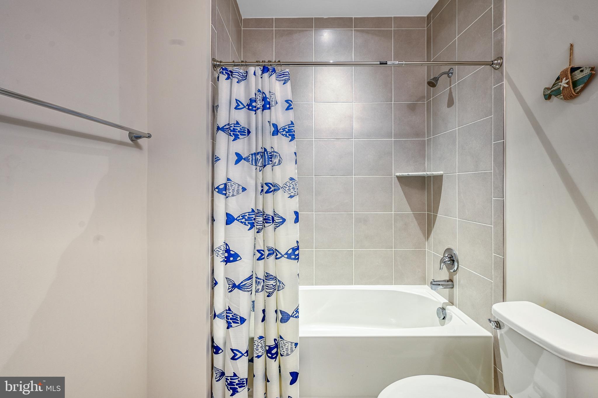 SUNSET COVE - Residential