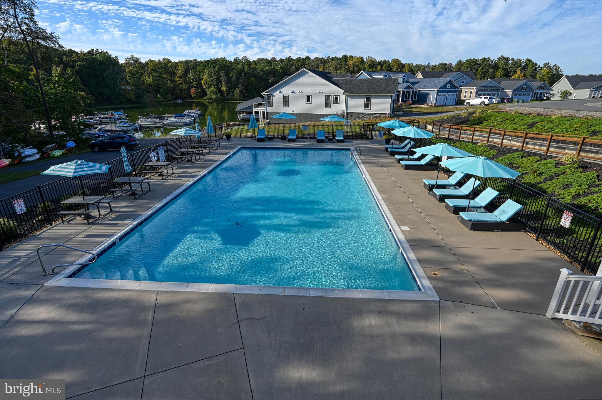 SUNSET COVE - Residential