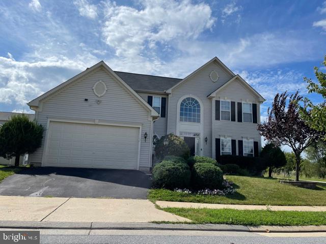 LAKELAND PLACE - Residential