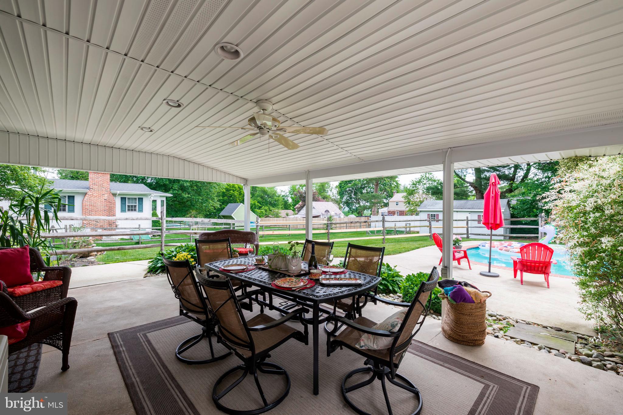 BLYDEN SQUARE - Residential