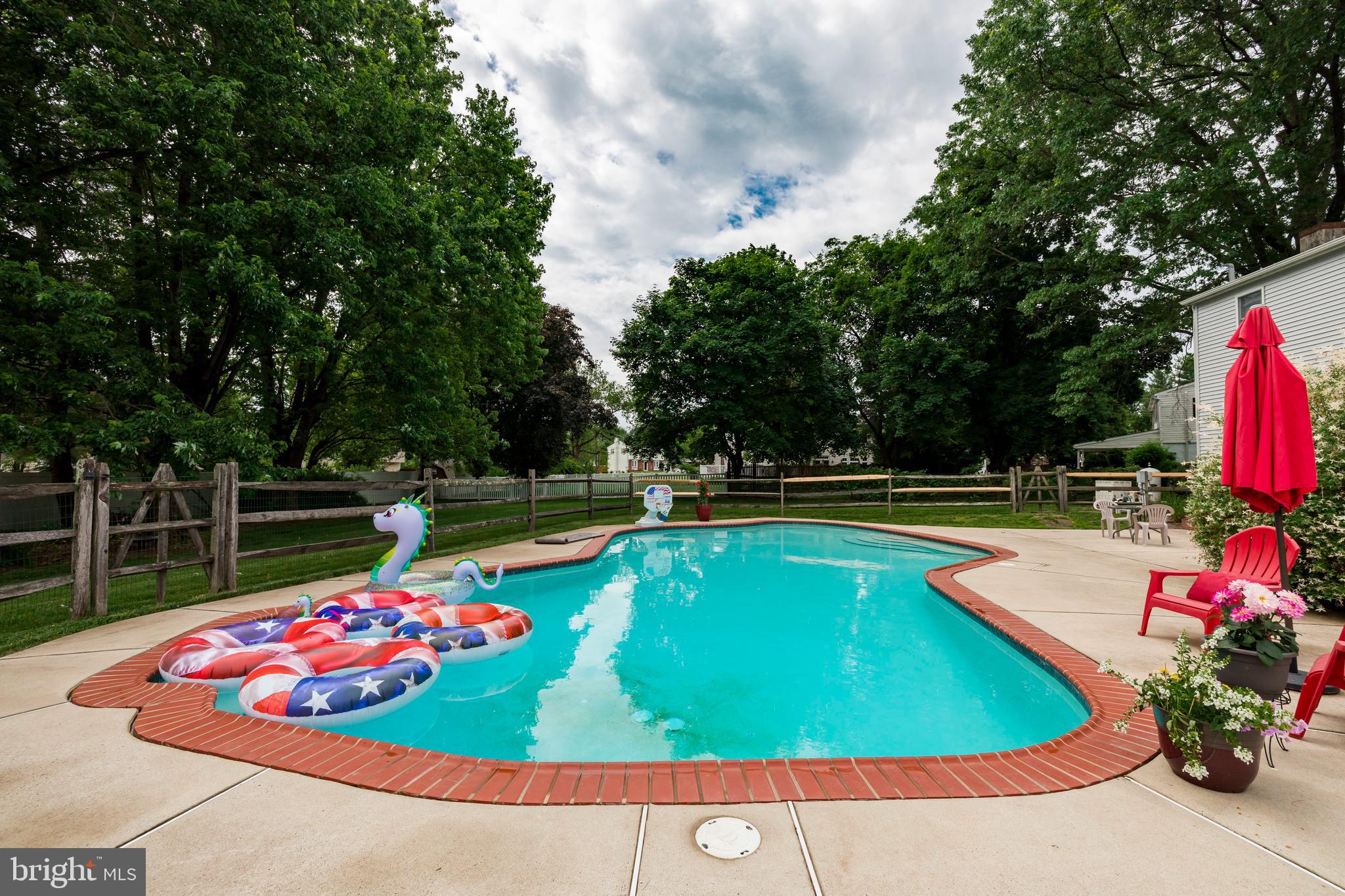 BLYDEN SQUARE - Residential