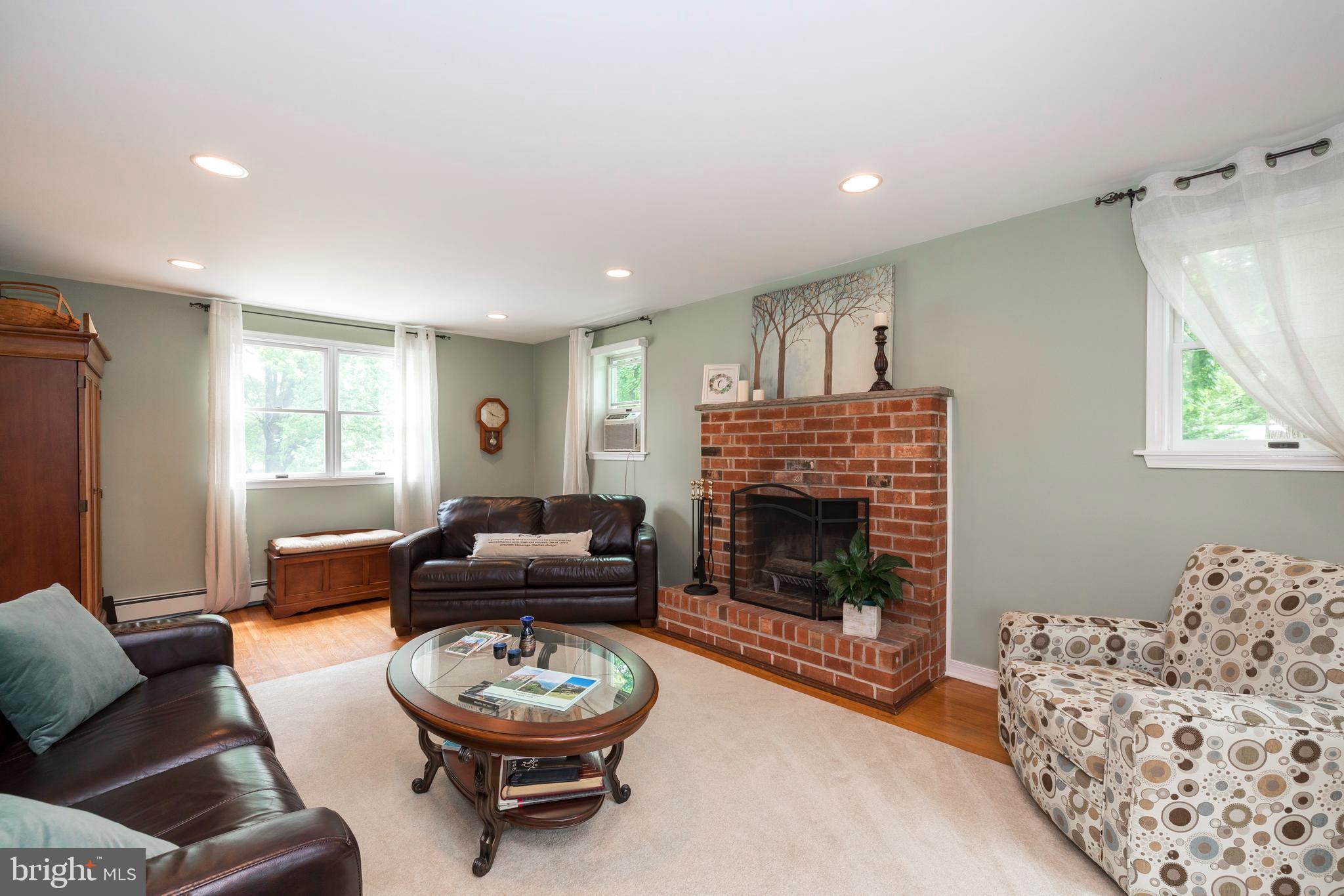 BLYDEN SQUARE - Residential