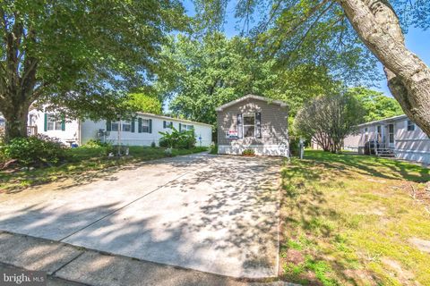 263 KONRAD MORGAN WAY LOTHIAN MD 20711