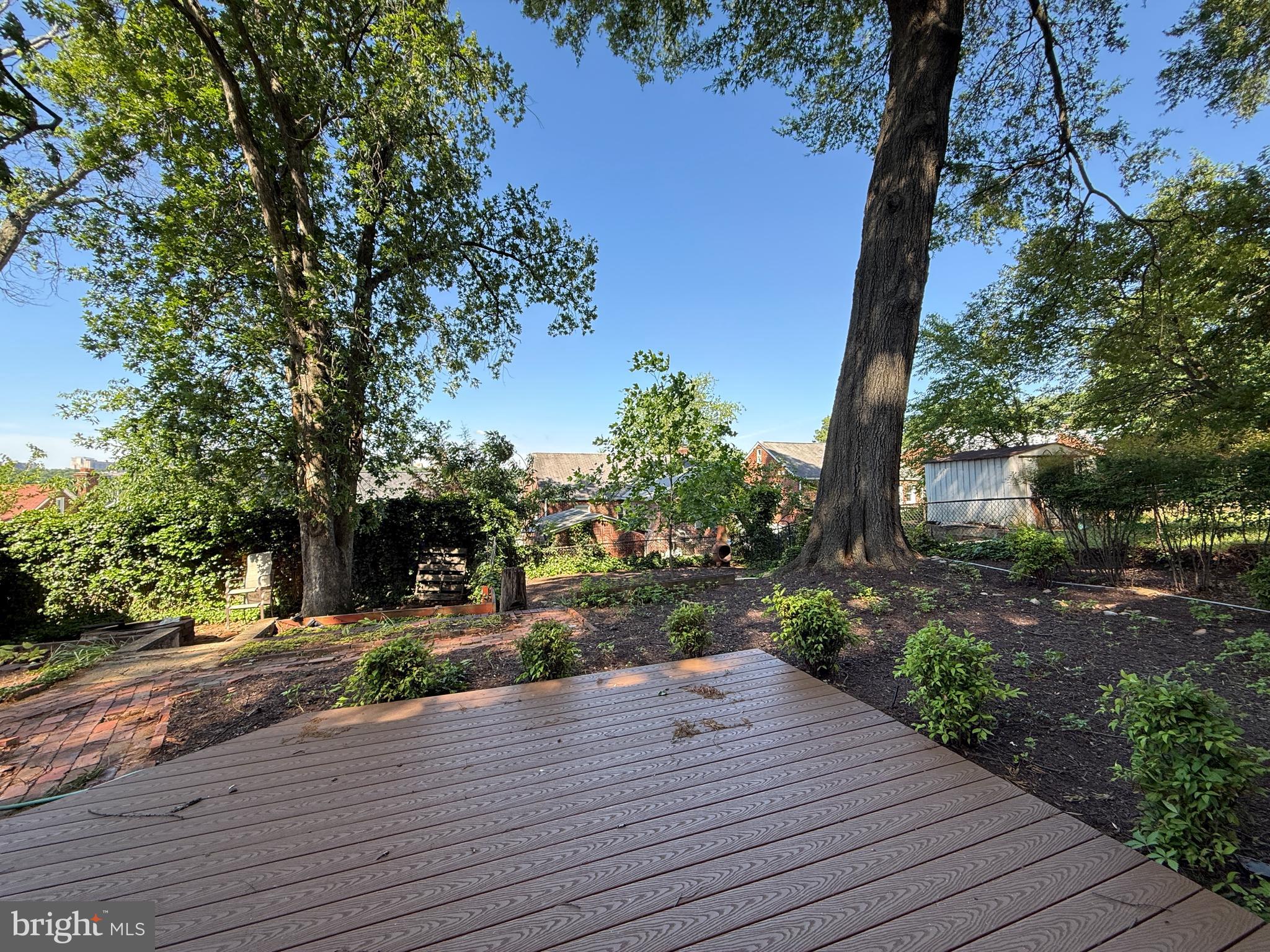 DOUGLAS PARK - Residential Lease