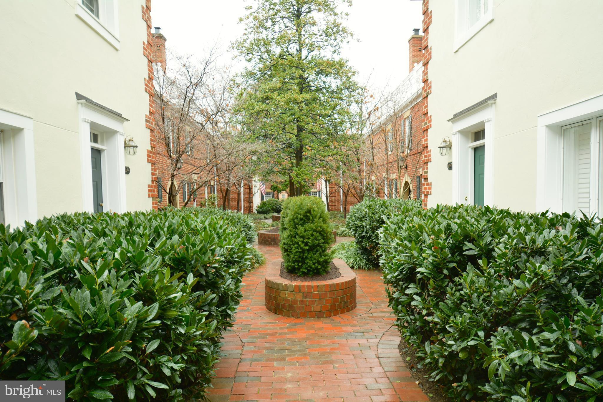 WATERGATE OF ALEXANDRIA - Residential