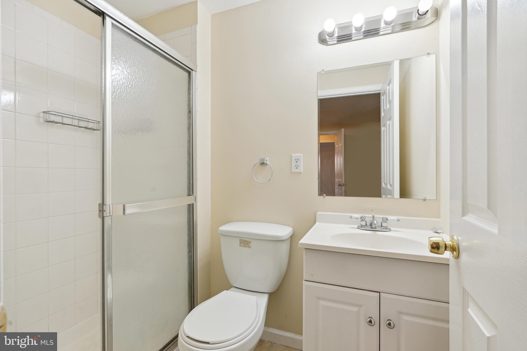 NEW BRITAIN - Residential Lease