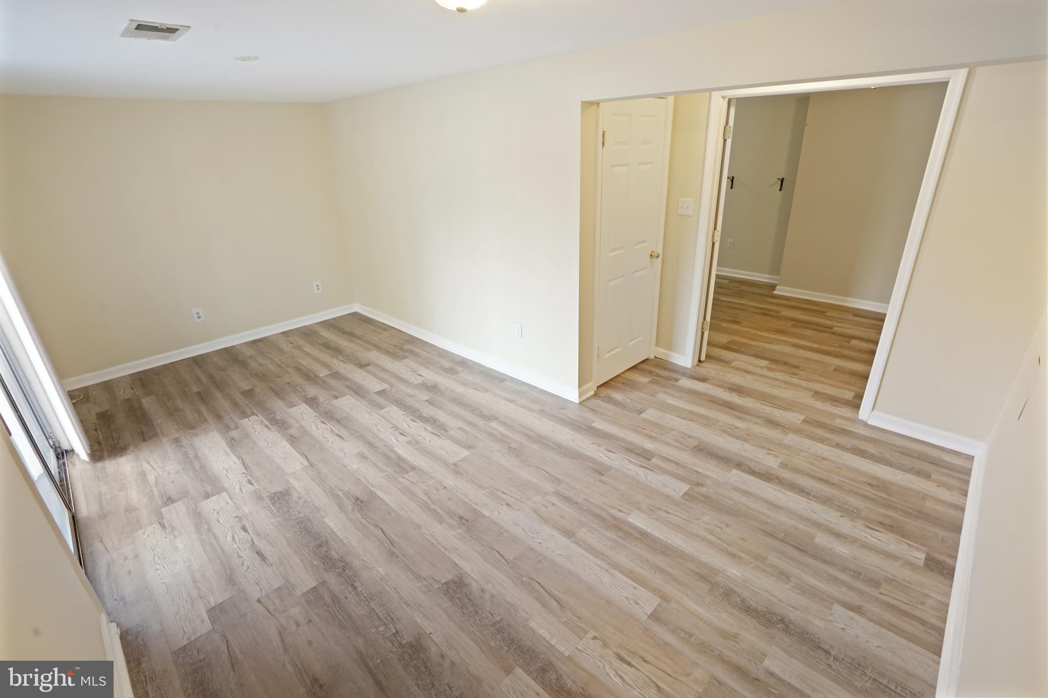 NEW BRITAIN - Residential Lease