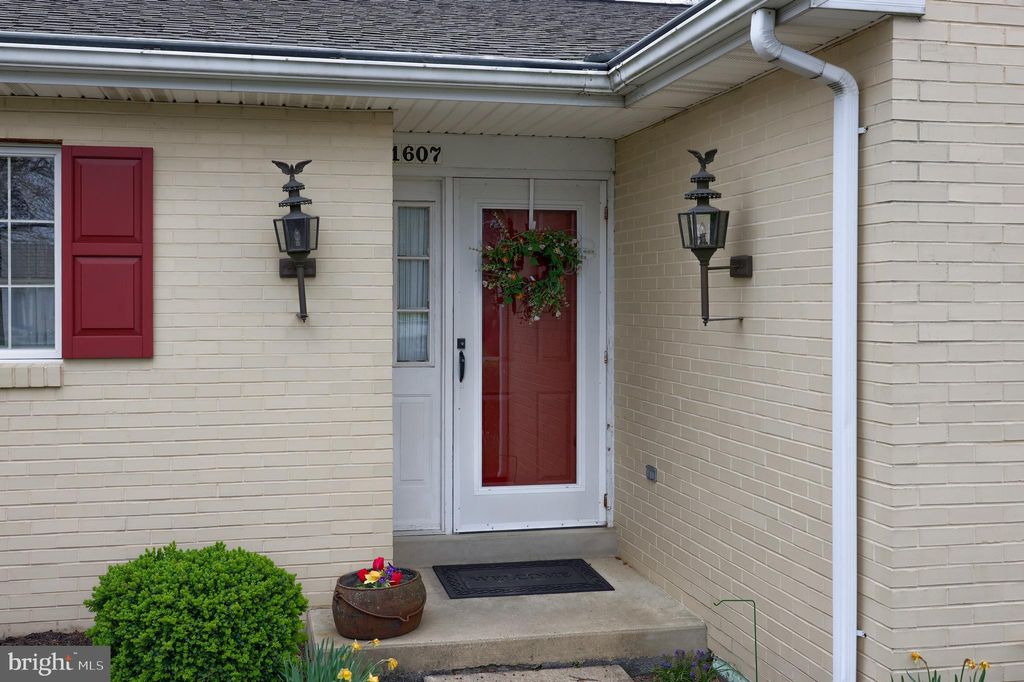 Photo of 1607 SILVER SPRING RD, LANDISVILLE, PA 17538 (MLS # PALA2033226)