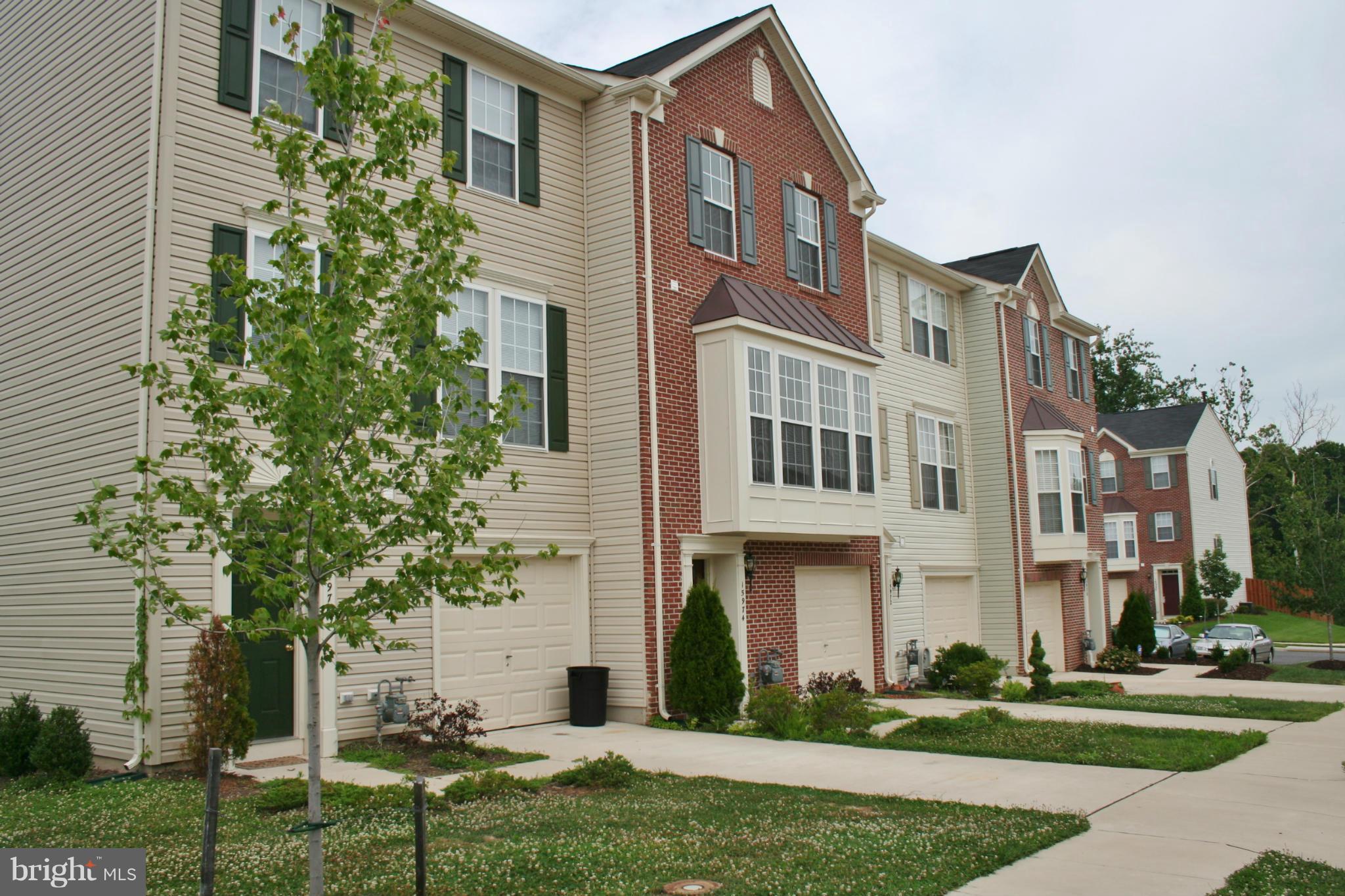 RIVERSIDE STATION - Residential Lease