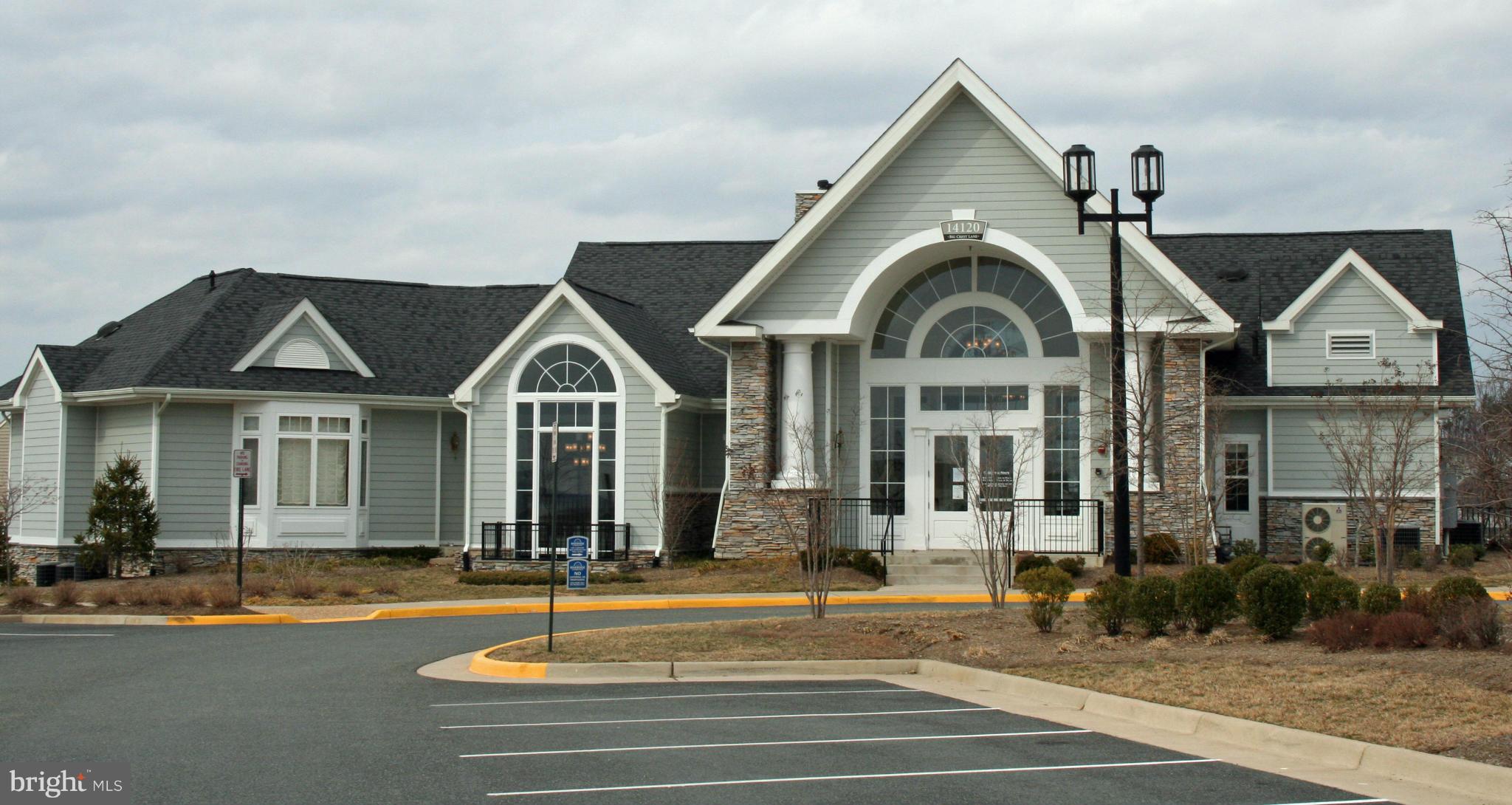 RIVERSIDE STATION - Residential Lease