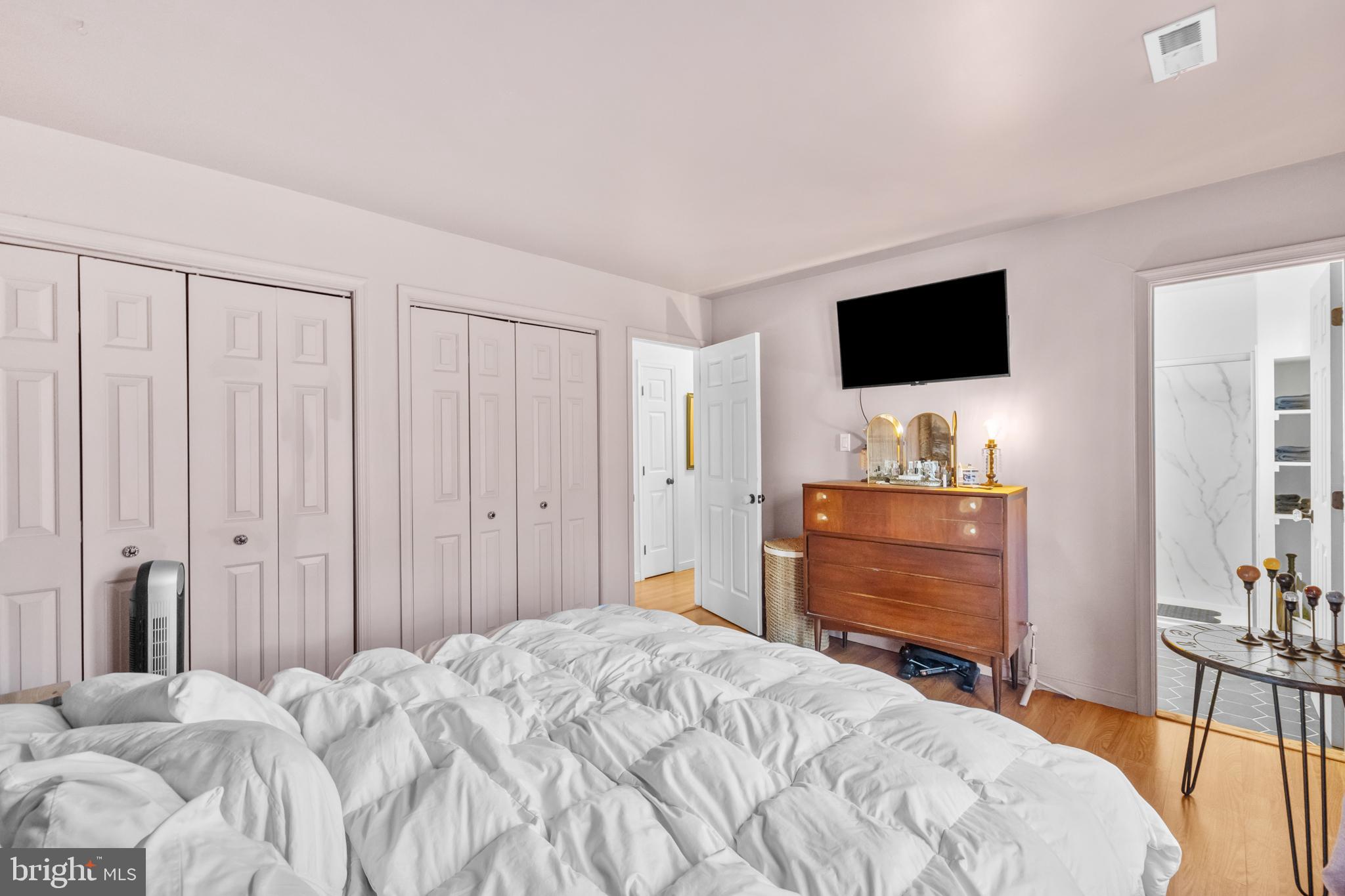 LAKE LAND OR - Residential