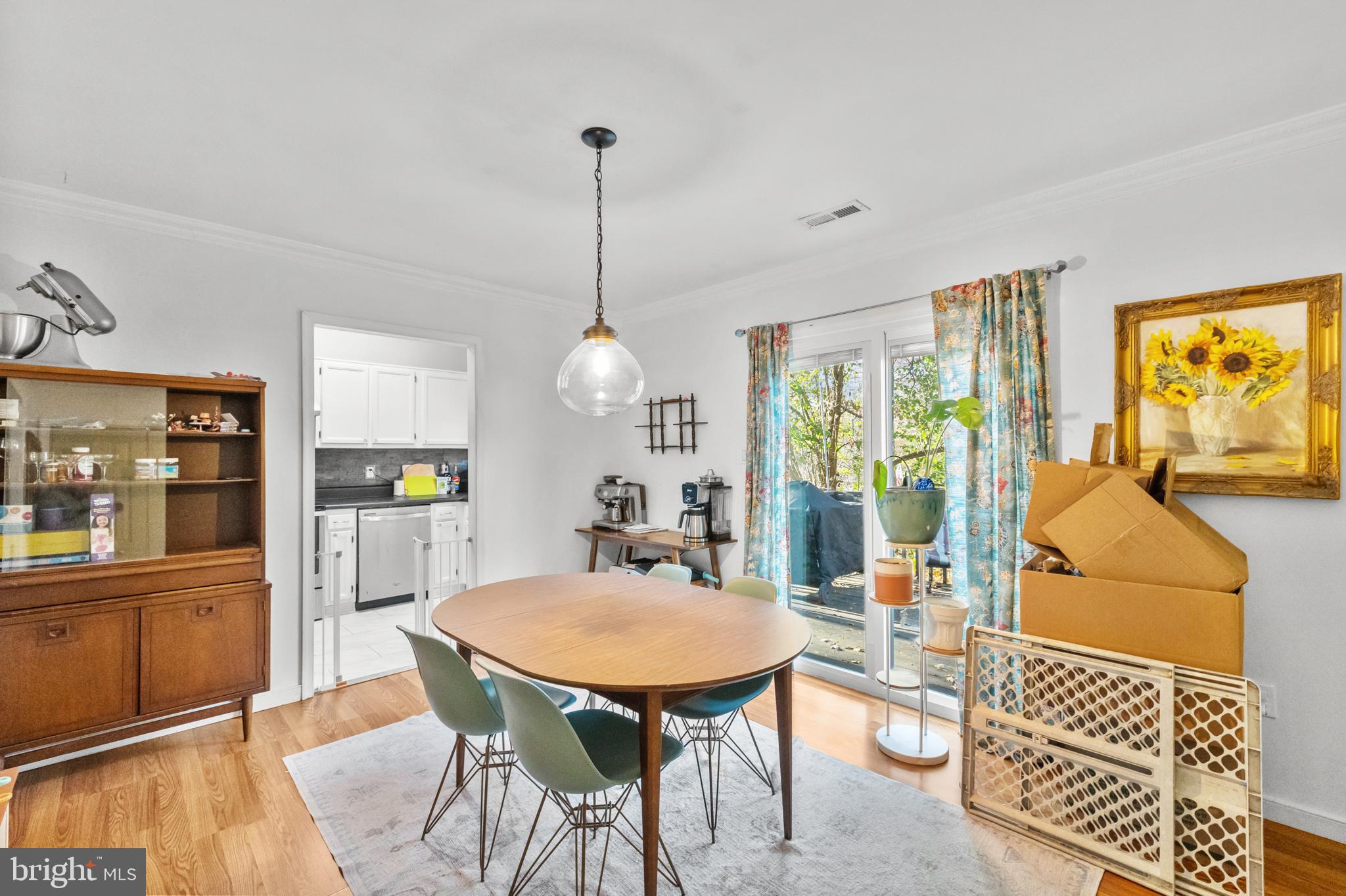 LAKE LAND OR - Residential