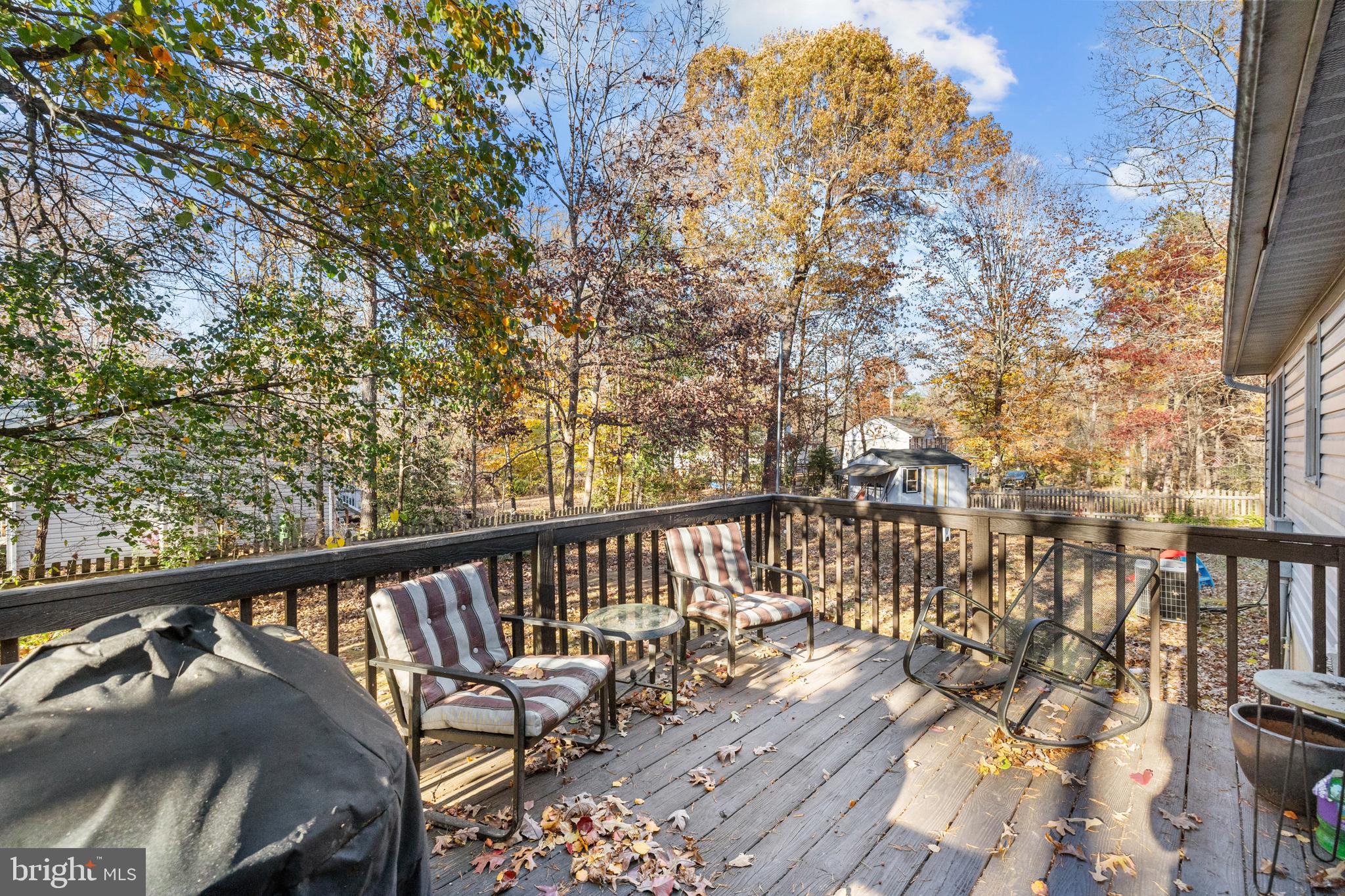 LAKE LAND OR - Residential