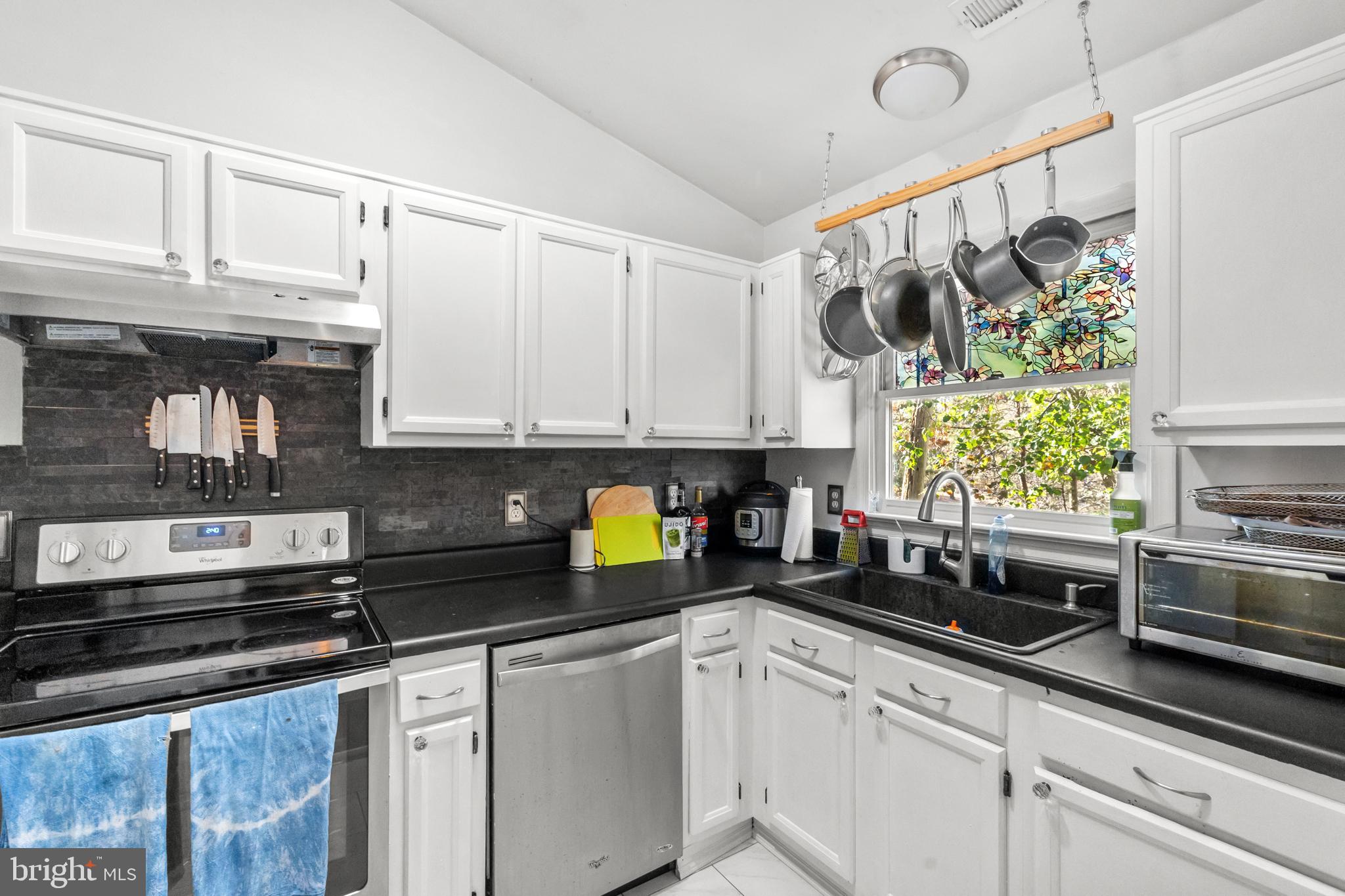 LAKE LAND OR - Residential