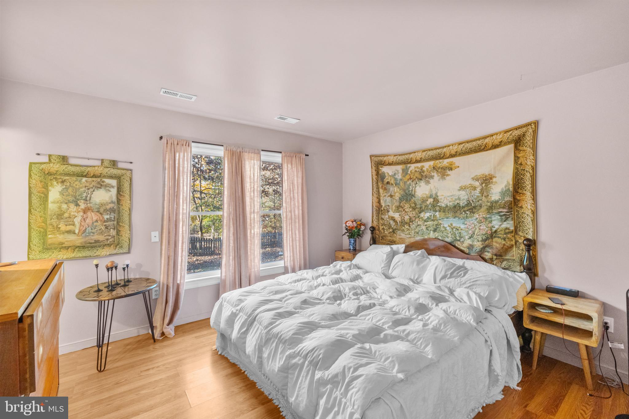 LAKE LAND OR - Residential