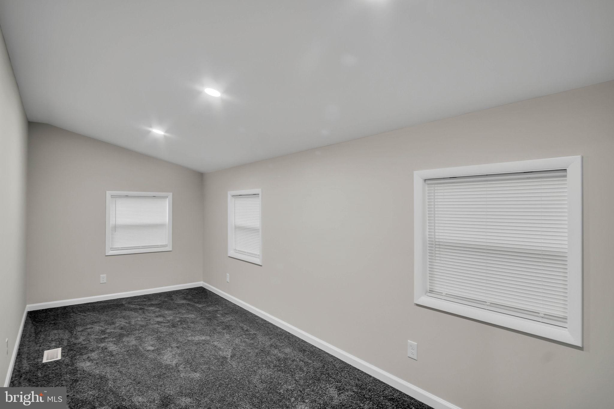 FIRESIDE PARK - Residential