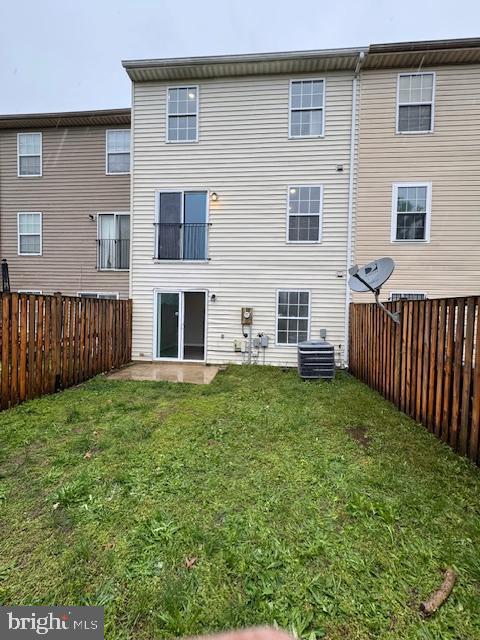 3332 PRINCESS STEPHANIE COURT