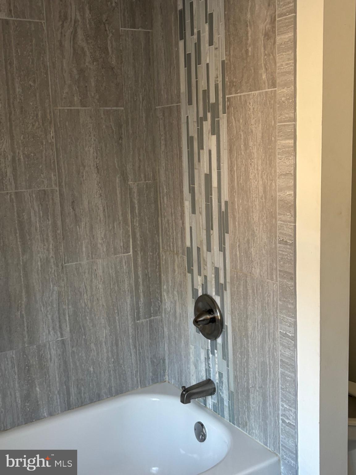 FRANKLIN SQUARE HISTORIC DISTRICT - Residential