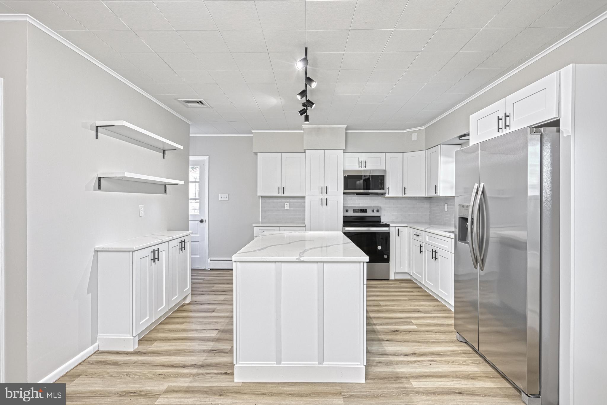 MECHANICSBURG - Residential