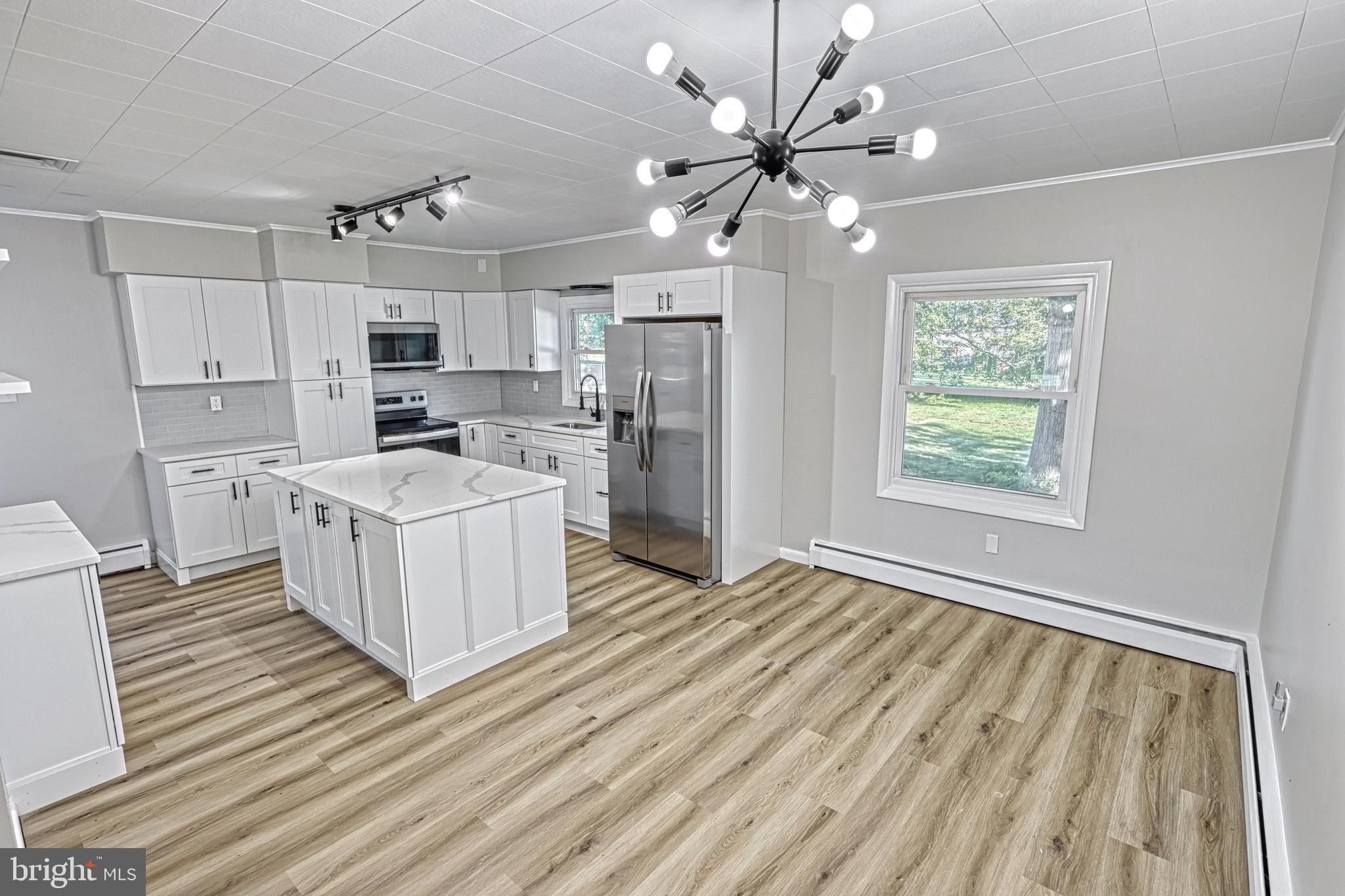 MECHANICSBURG - Residential