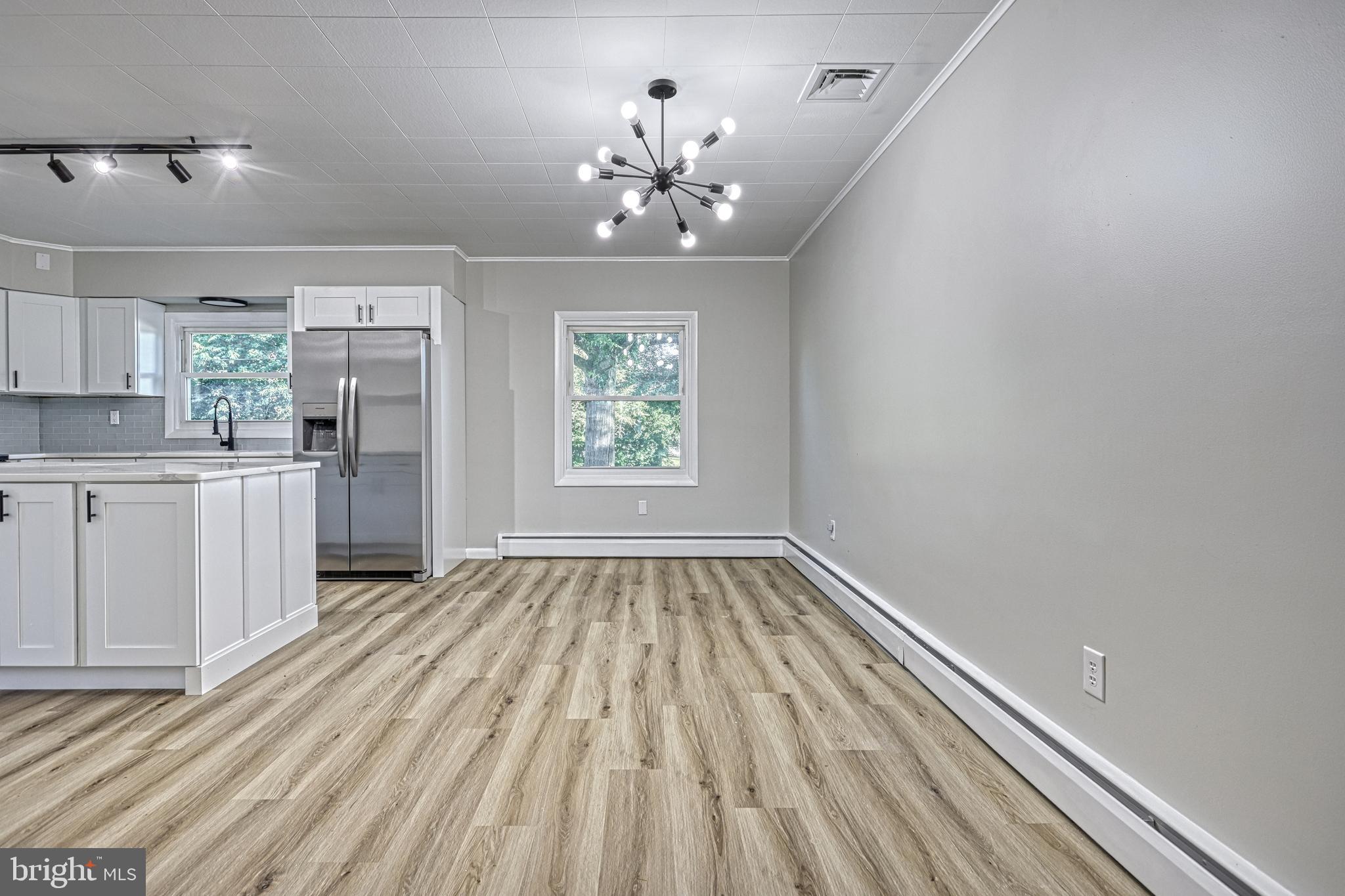 MECHANICSBURG - Residential