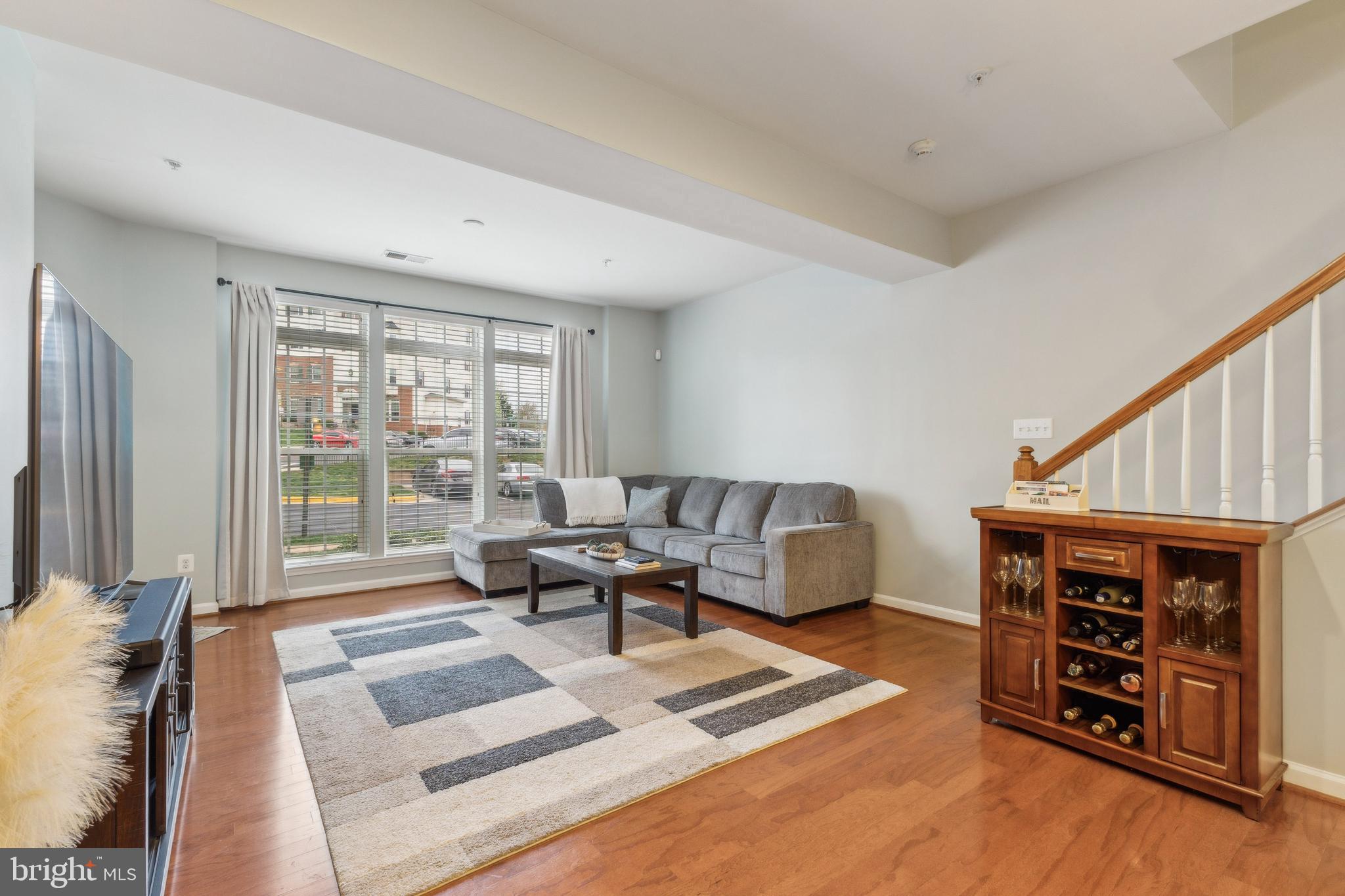 SOMERSET CONDO - Residential