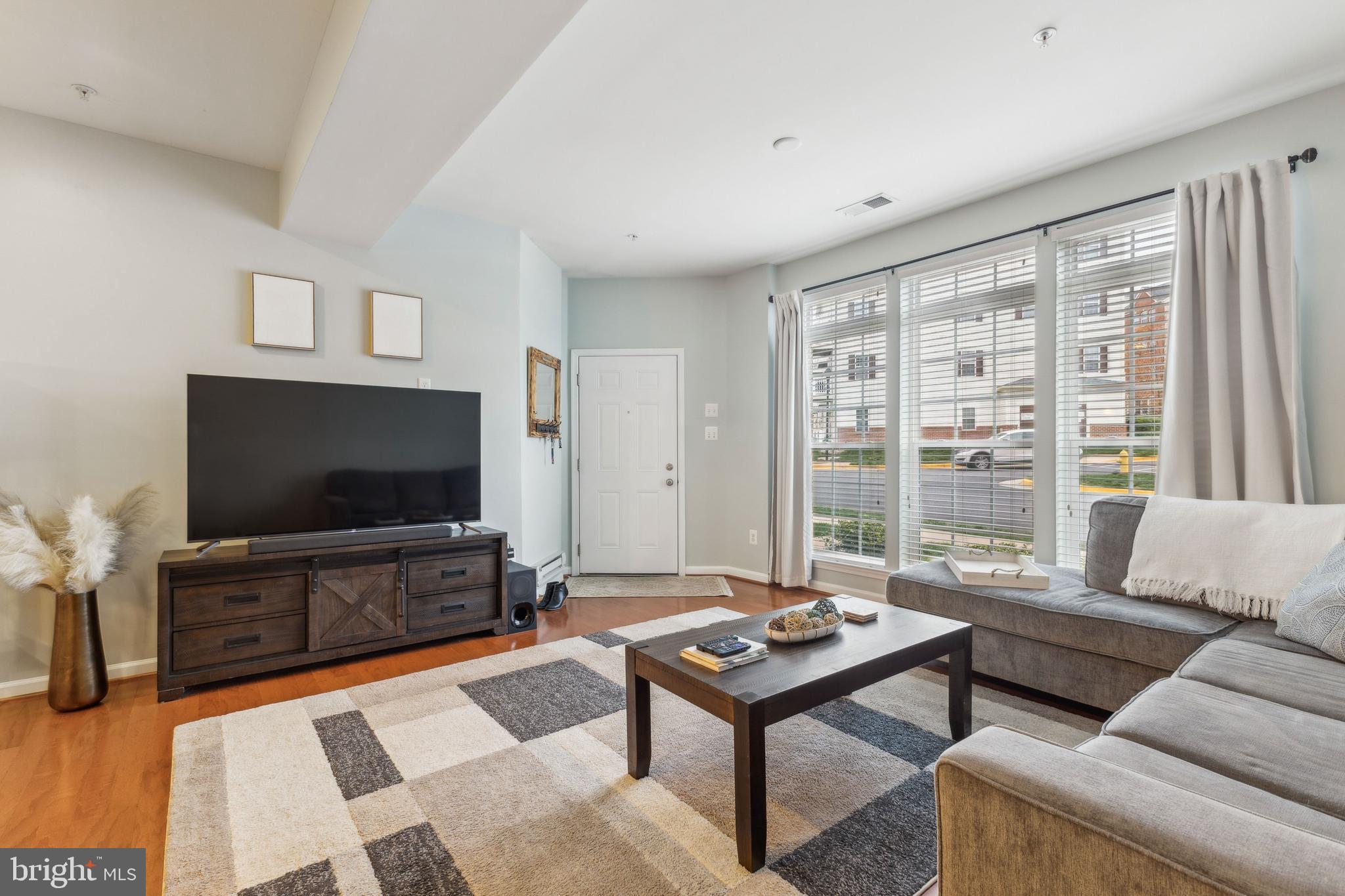 SOMERSET CONDO - Residential