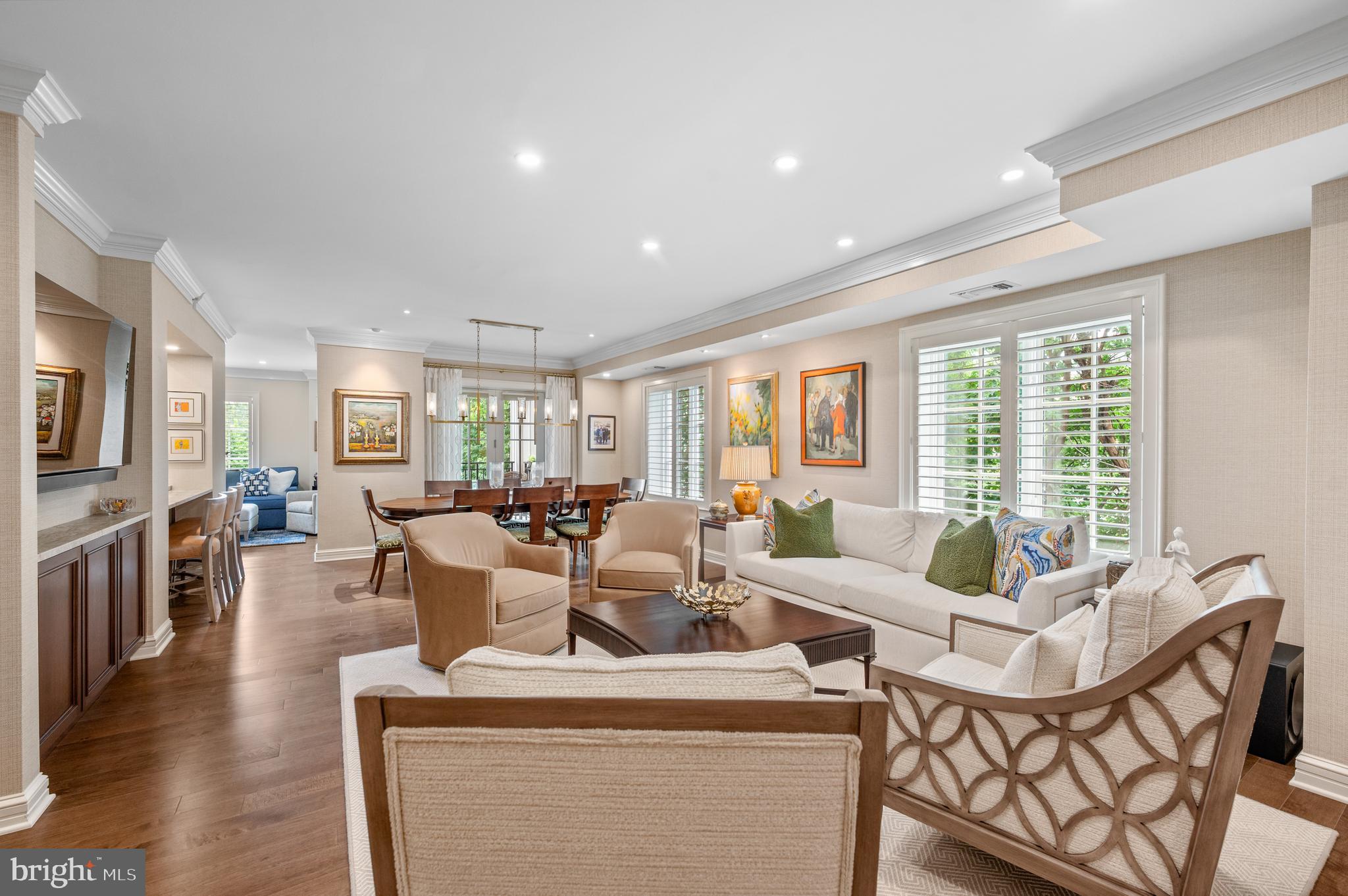 CORINTHIAN - Residential