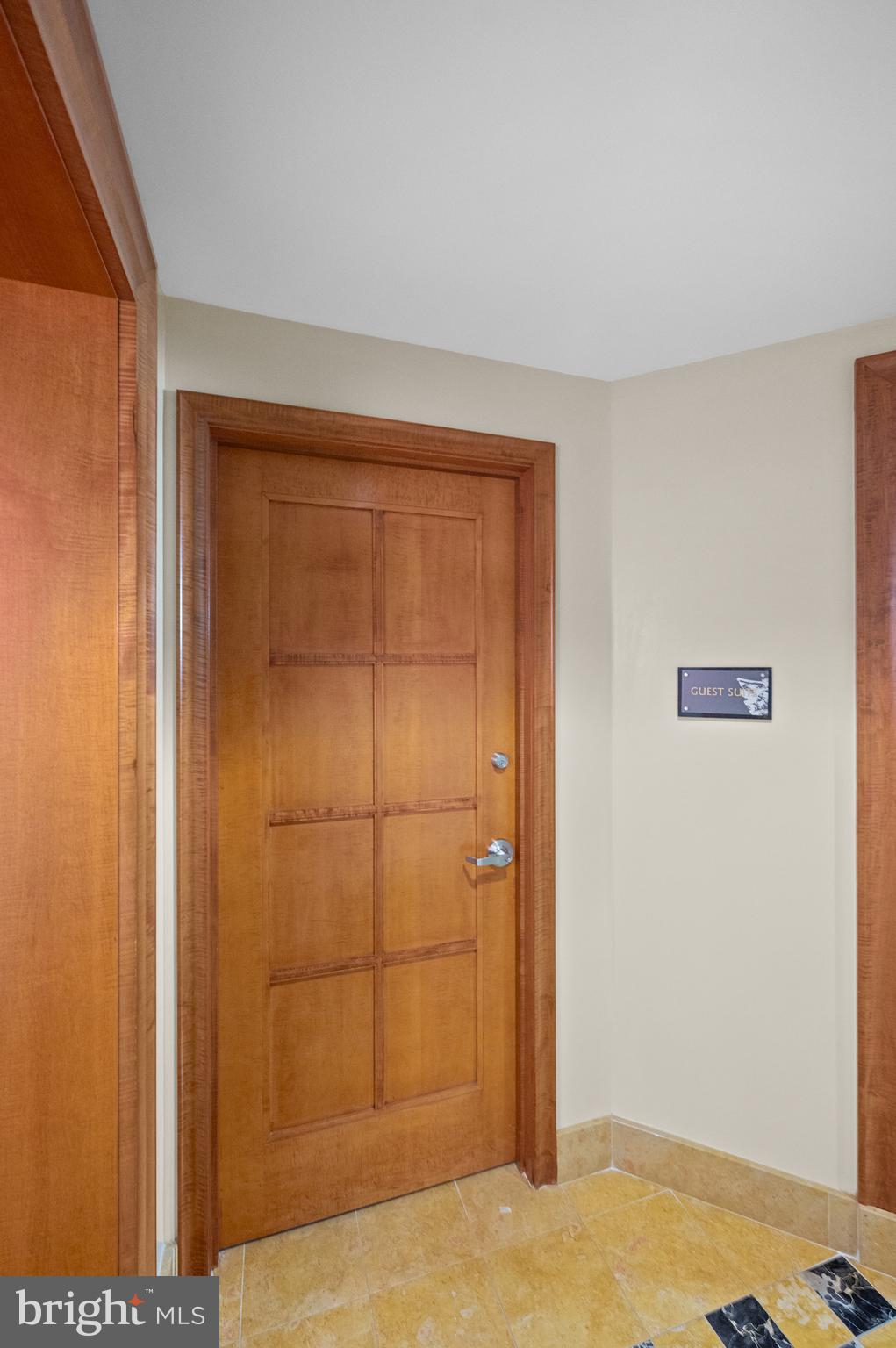 CORINTHIAN - Residential