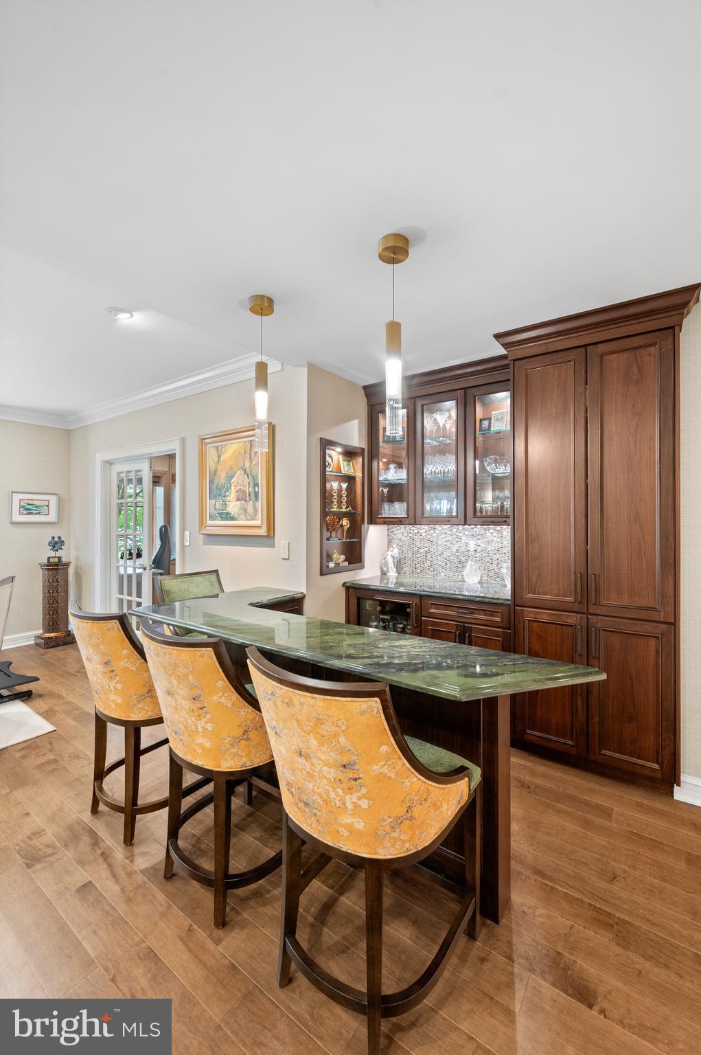 CORINTHIAN - Residential