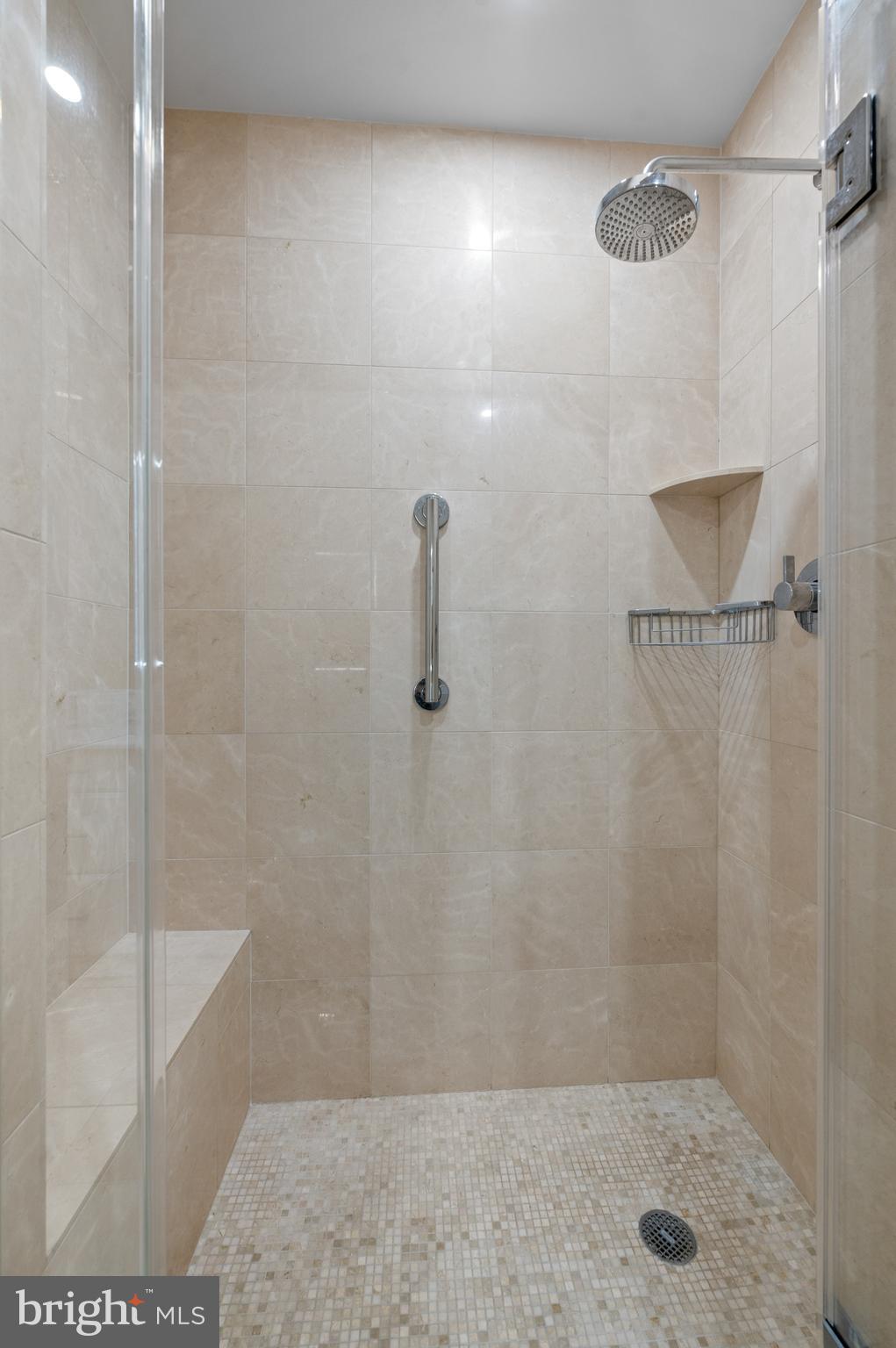 CORINTHIAN - Residential