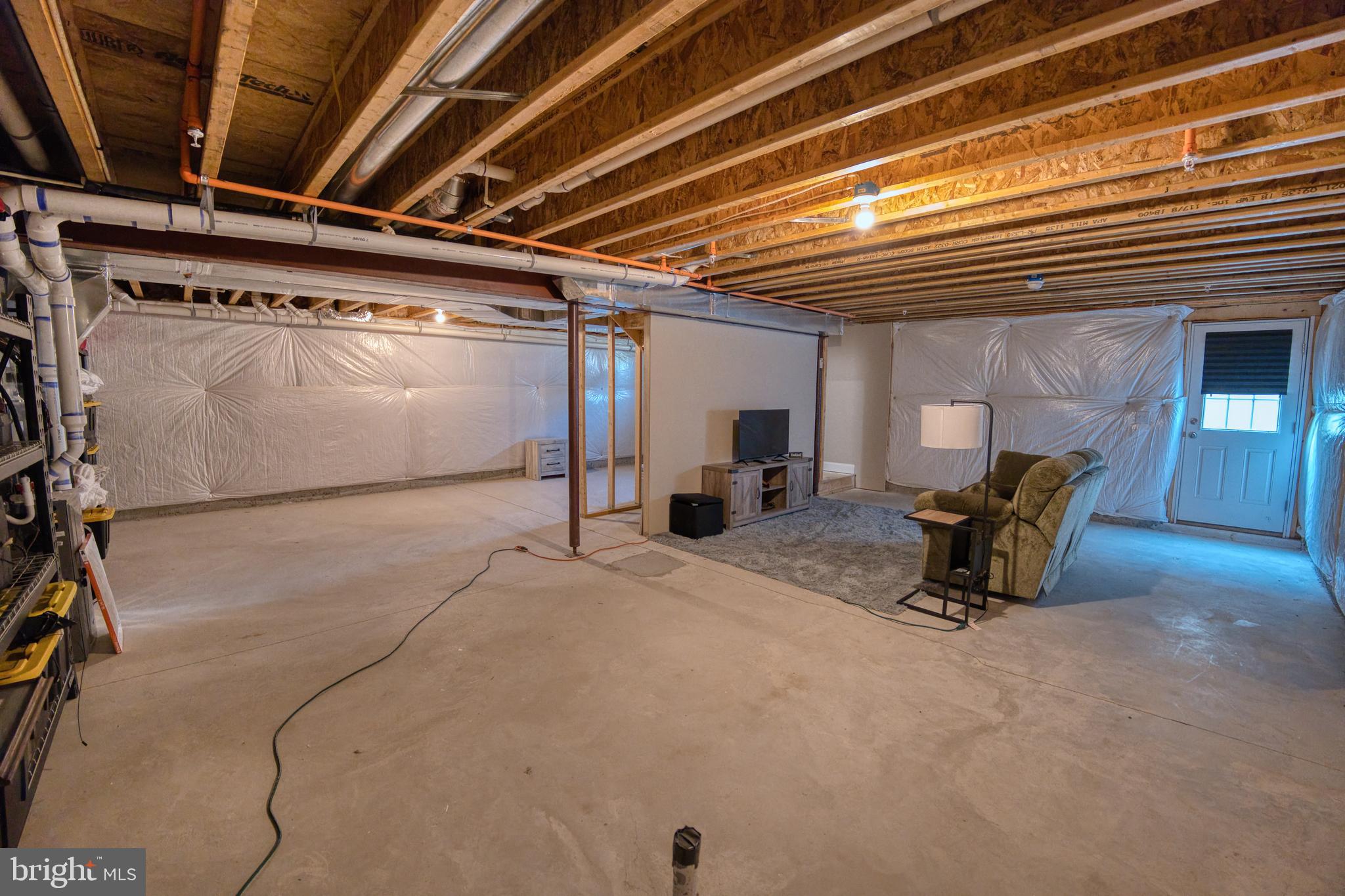 CHURCH HILL HUNT - Residential