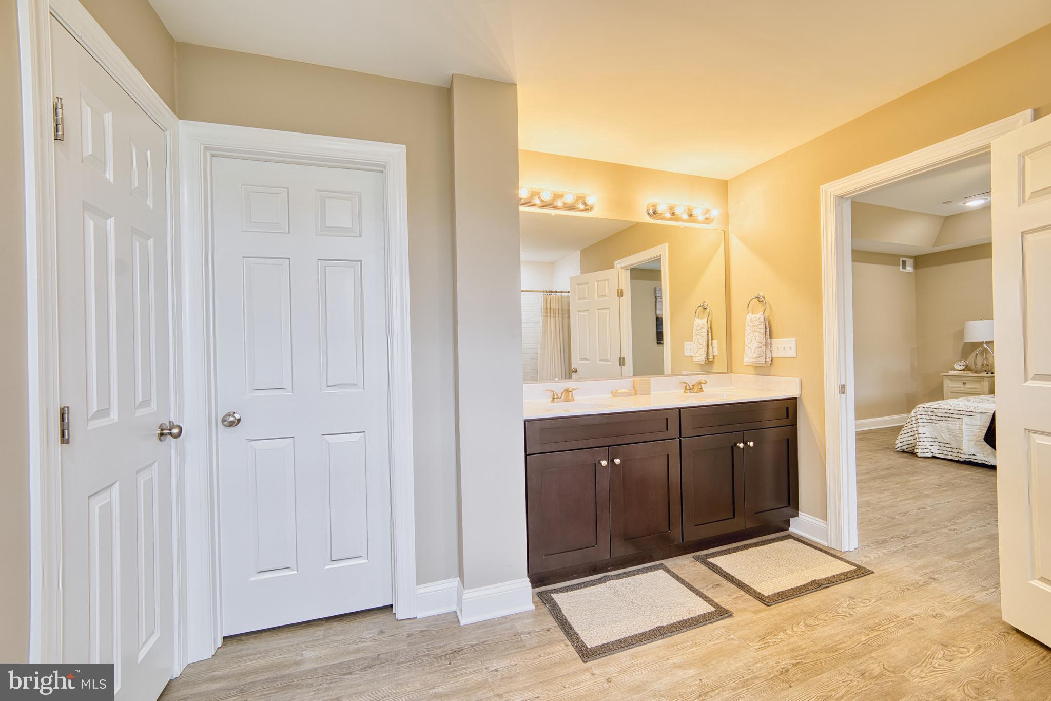 CHURCH HILL HUNT - Residential