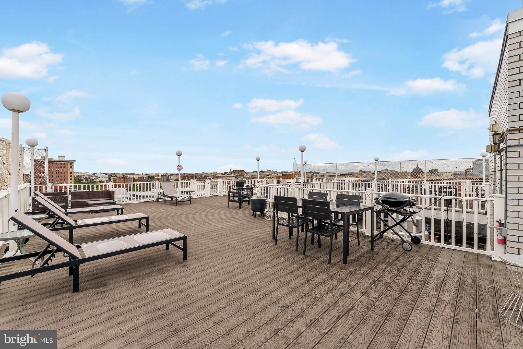 DUPONT CIRCLE - Residential Lease