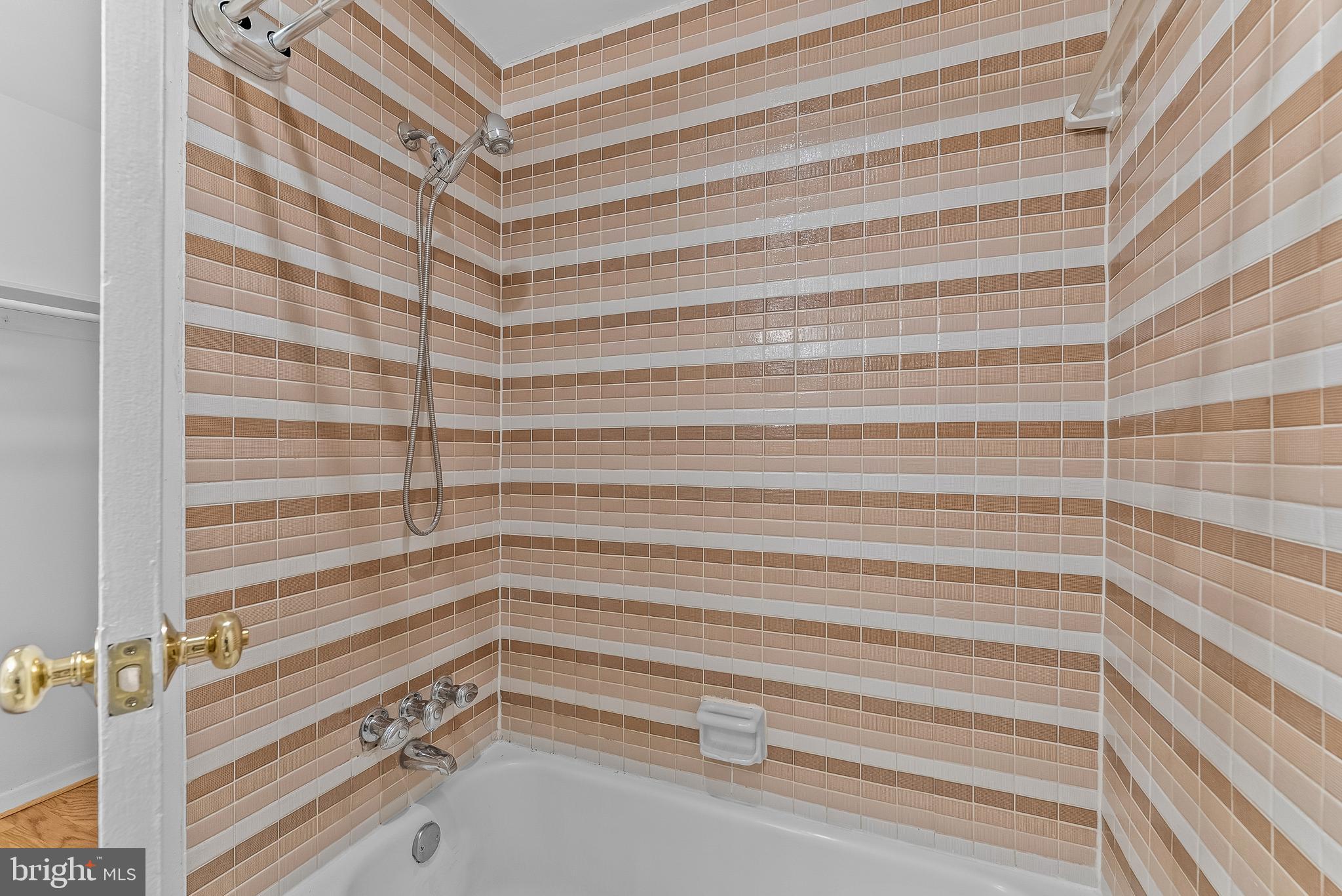 DUPONT CIRCLE - Residential Lease