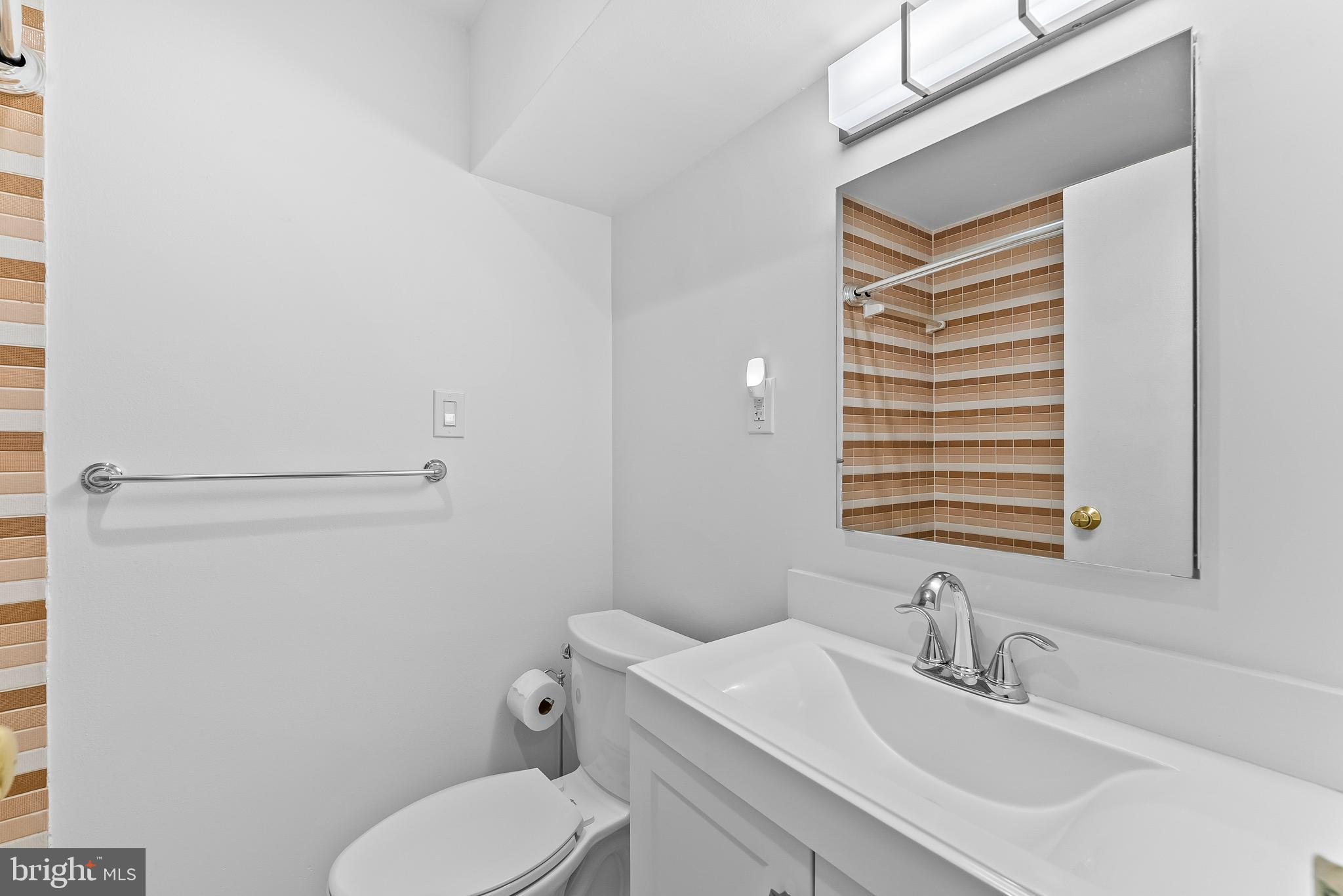 DUPONT CIRCLE - Residential Lease