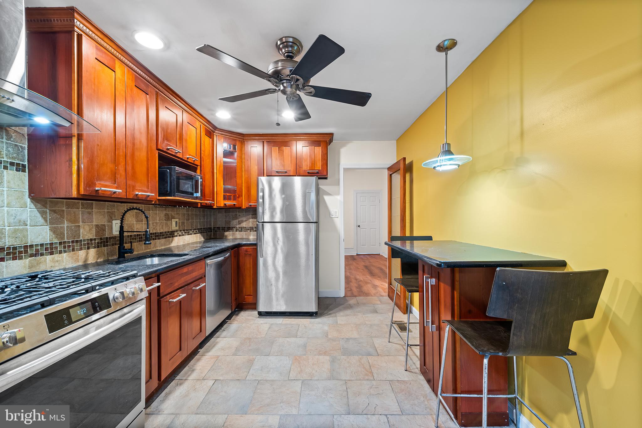 EAST PASSYUNK CROSSING - Residential Lease