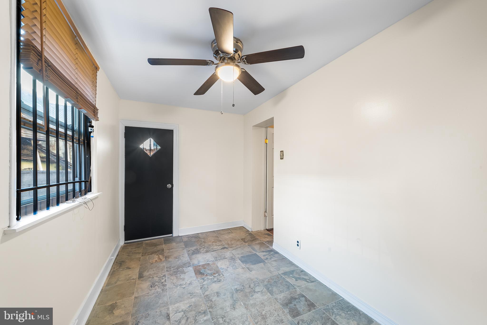 EAST PASSYUNK CROSSING - Residential Lease